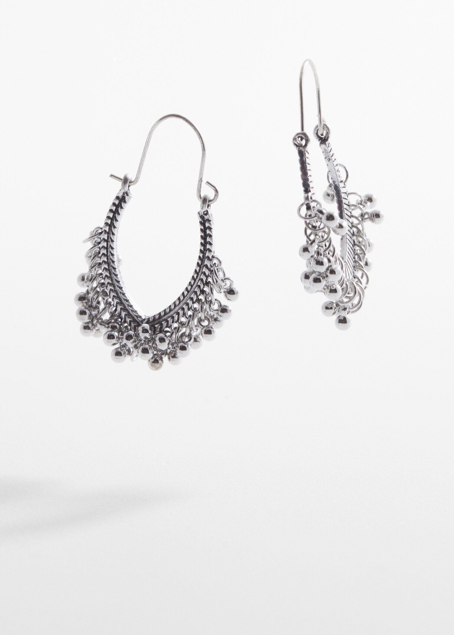 Hoop earrings - Details of the article 1