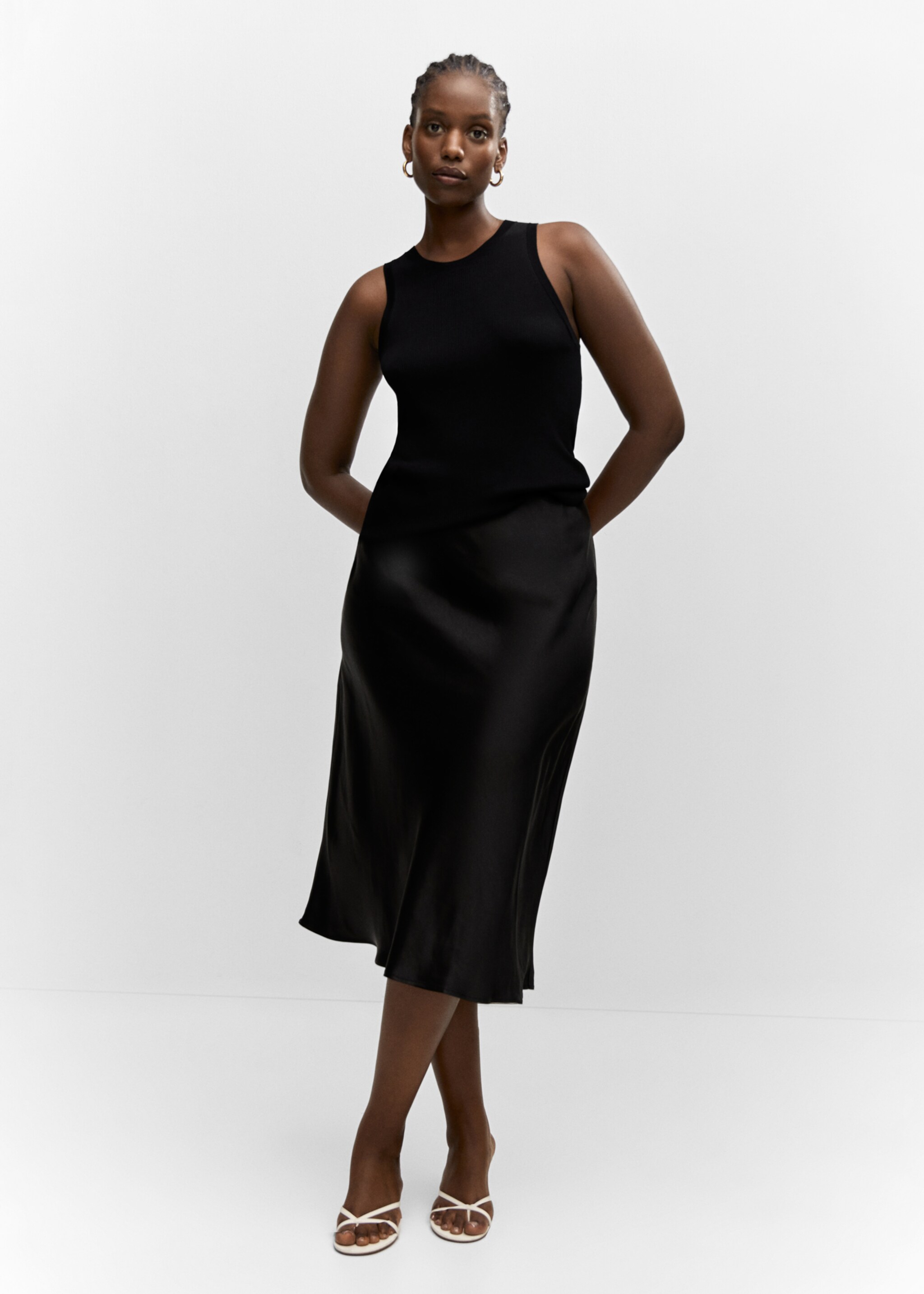 Midi satin skirt - Details of the article 3, Black. Ref: 57030409-00.