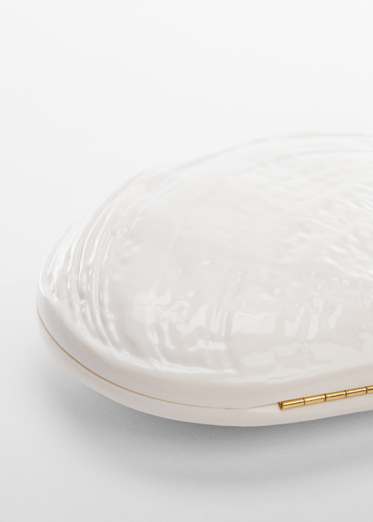 Shell design clutch bag - Details of the article 1