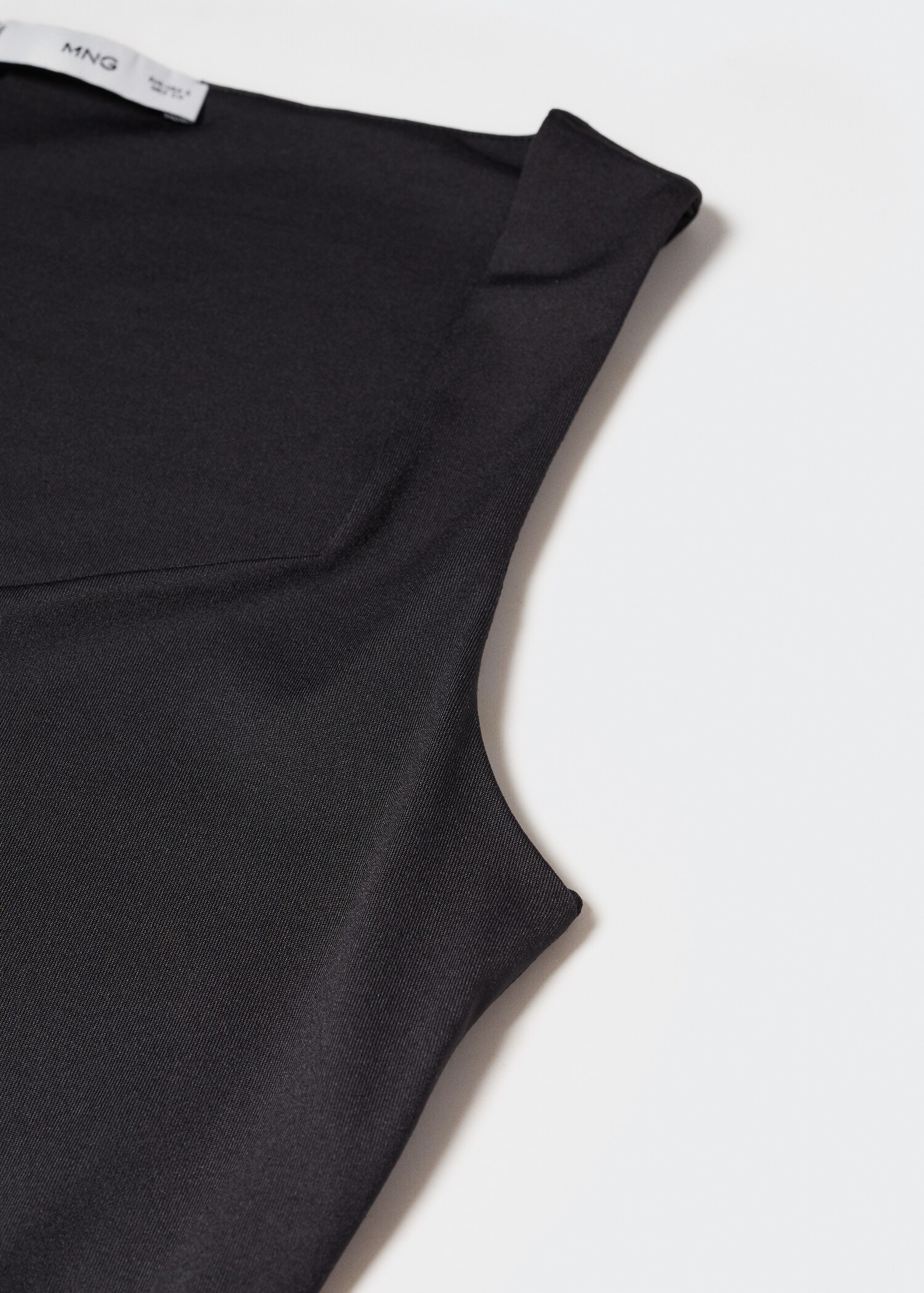Open elastic top - Details of the article 8