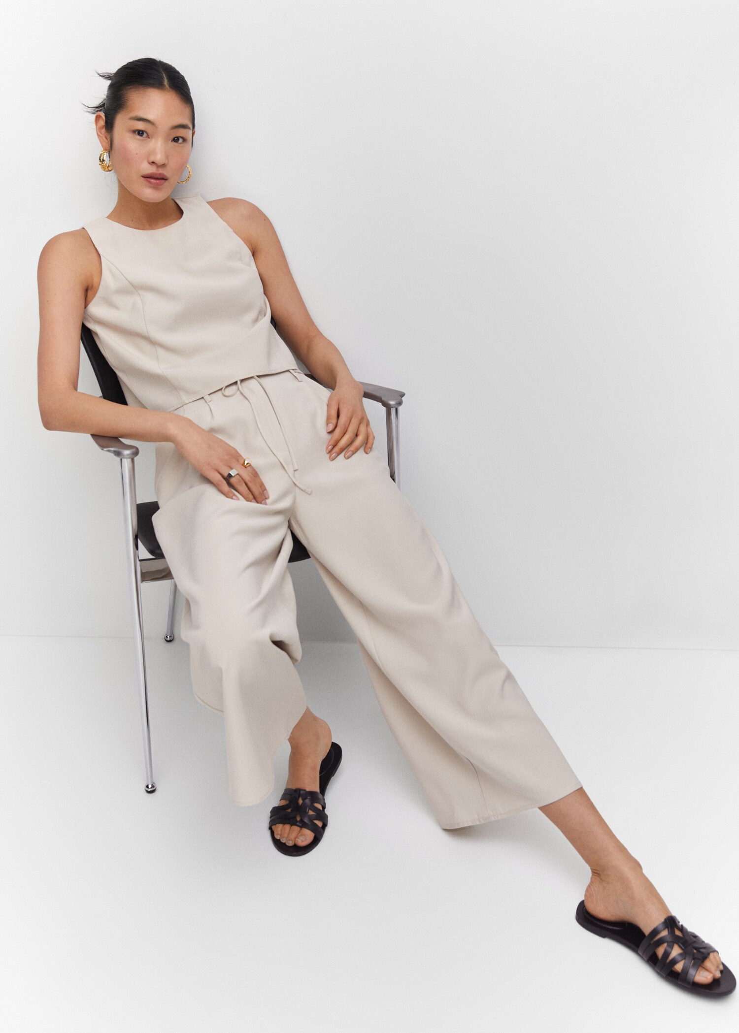 Wideleg trousers with elastic waist - Details of the article 6