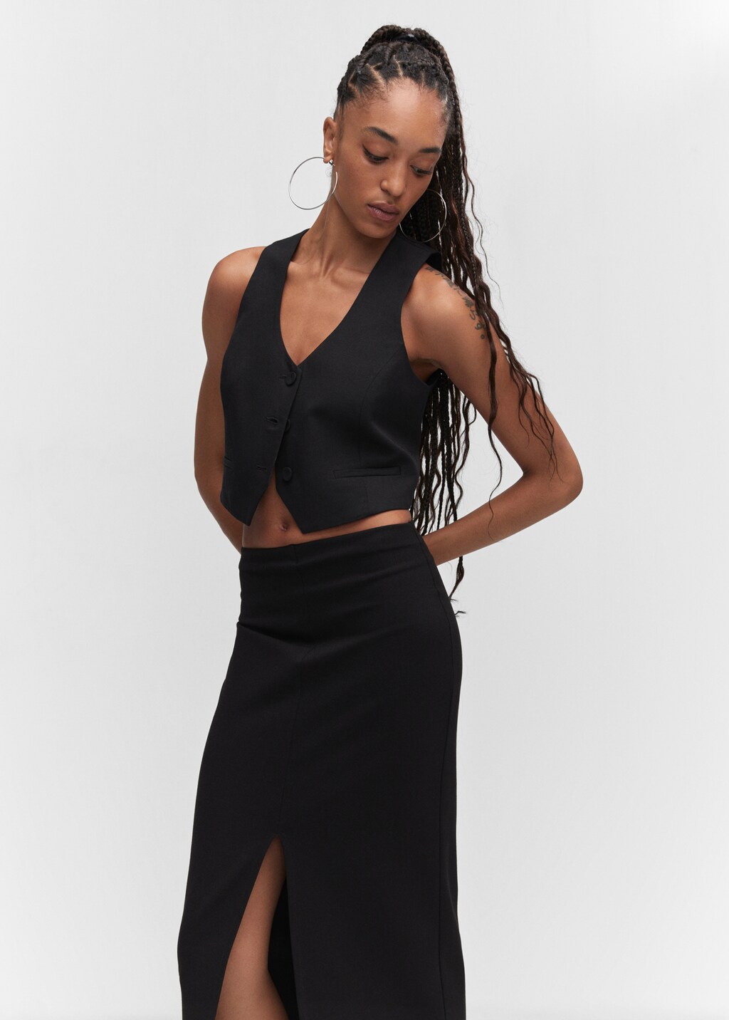 Midi skirt with front slit