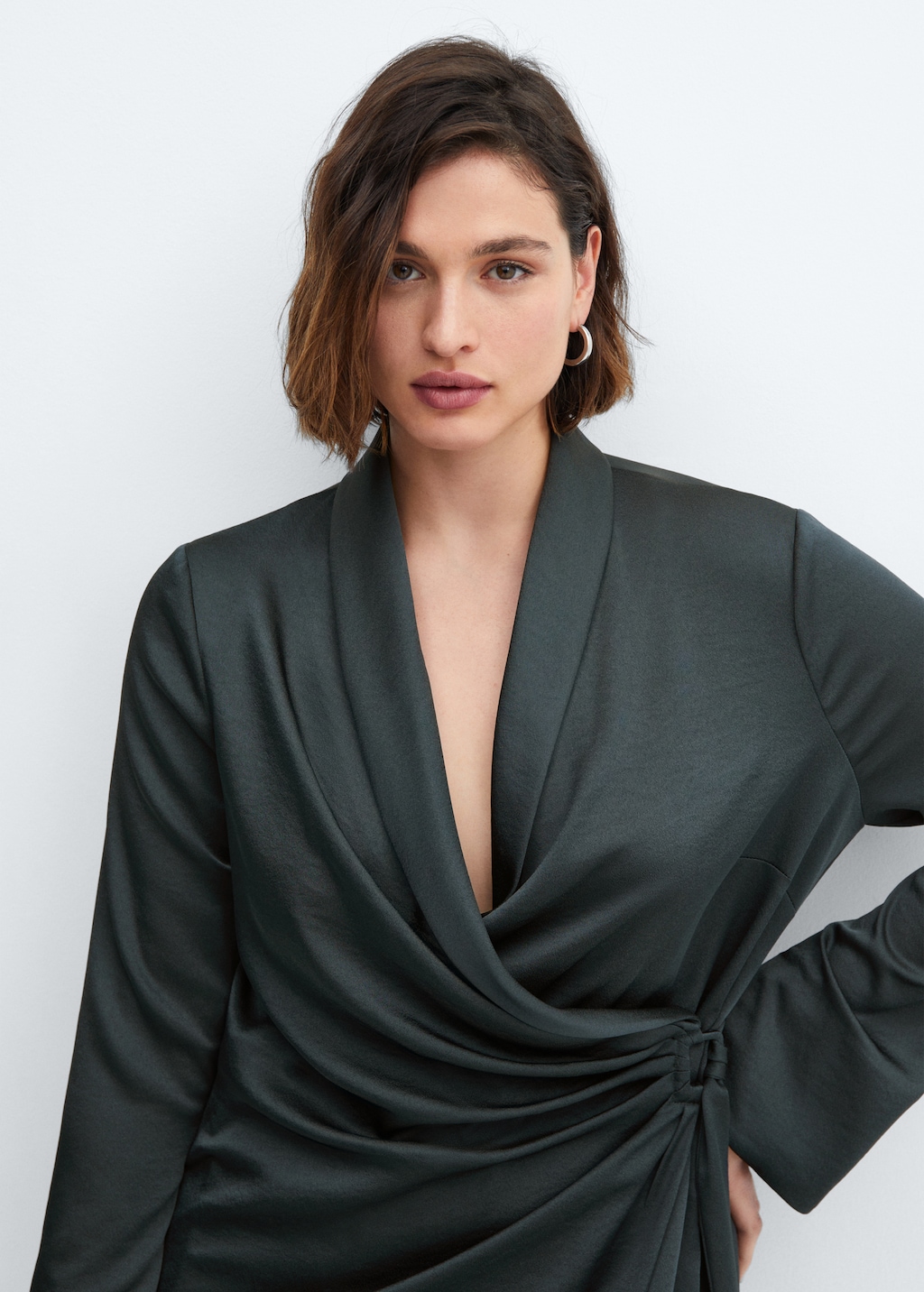 Satin wrap dress with buckle Women MANGO Moldova