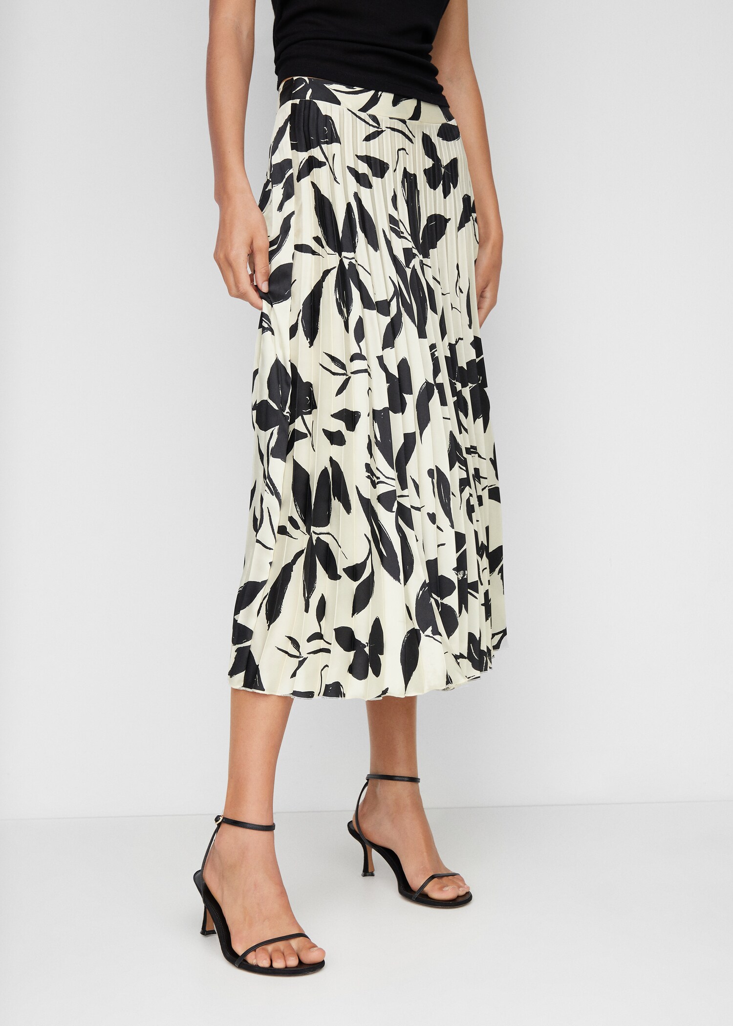 Printed pleated skirt - Plan mediu