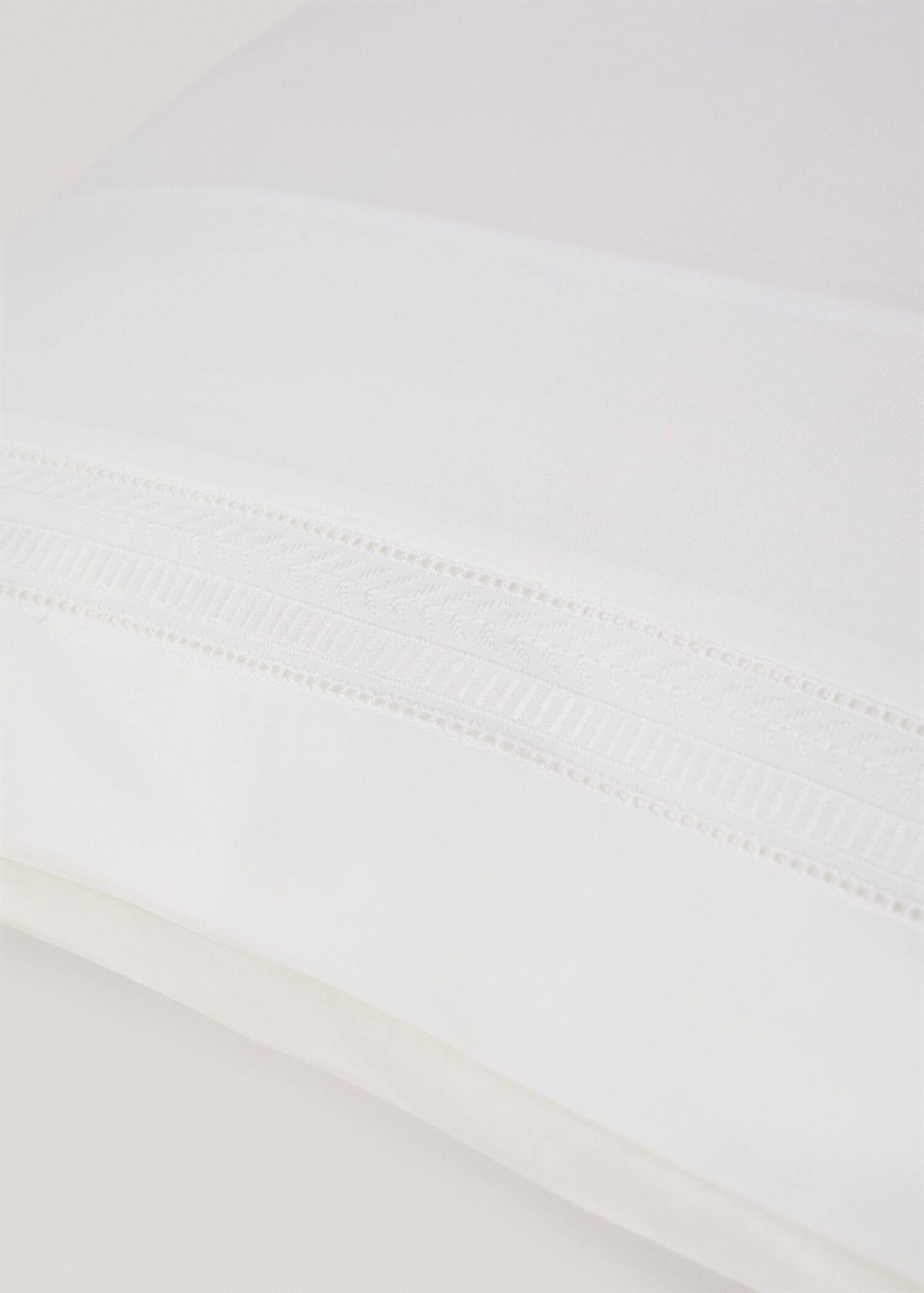 Taie d’oreiller détails brodés 50x75 cm (Lot de 2) - Détail de l'article 2