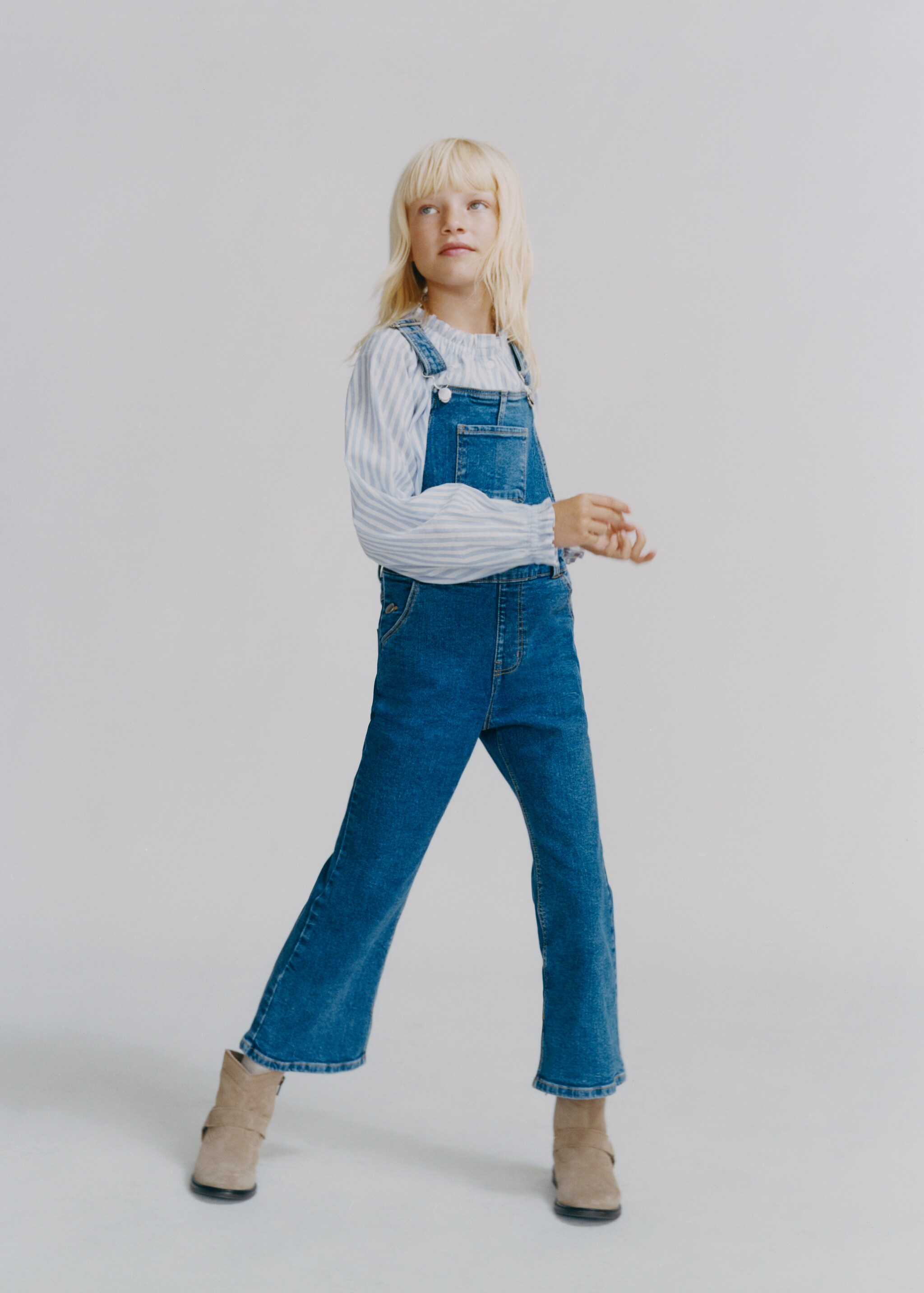Long denim dungarees - Details of the article 5