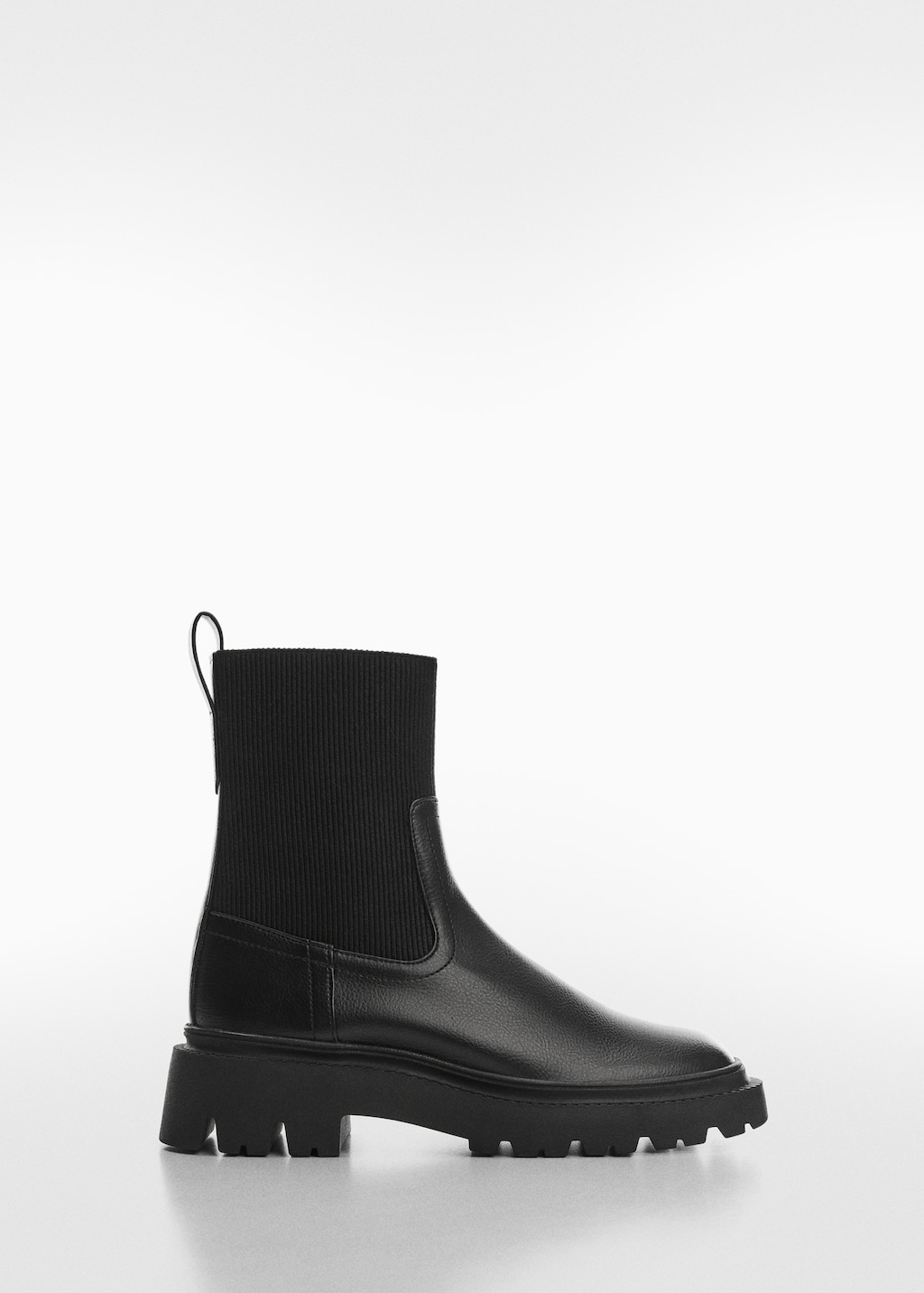 Flat track sole ankle boots hot sale