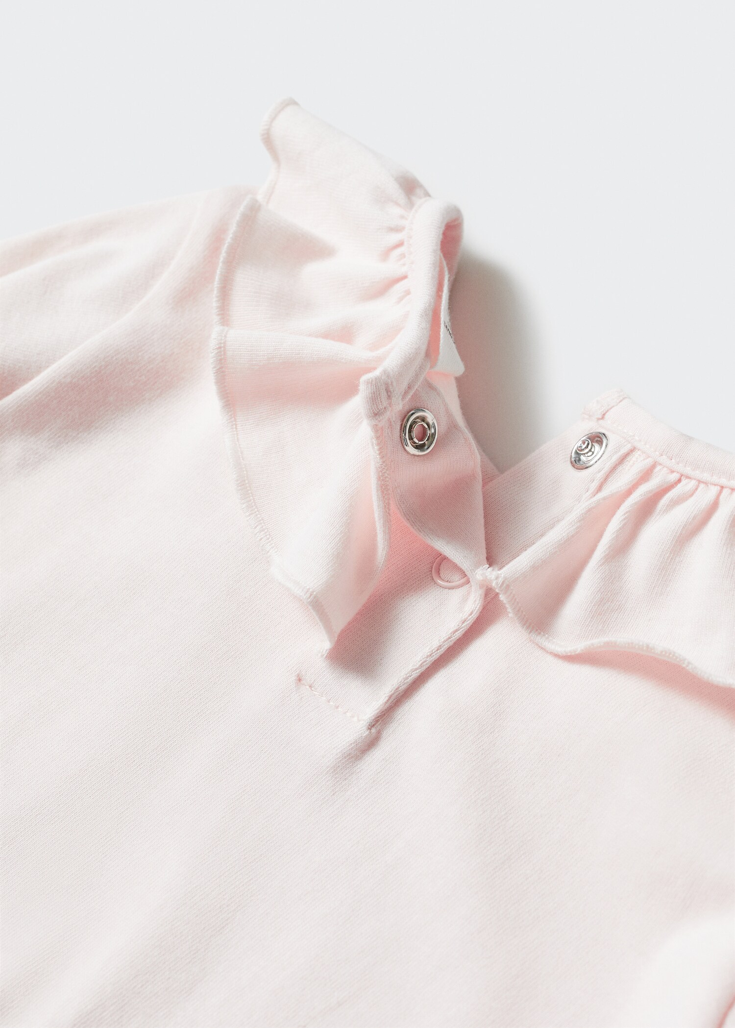 Long-sleeved t-shirt with ruffle - Details of the article 0