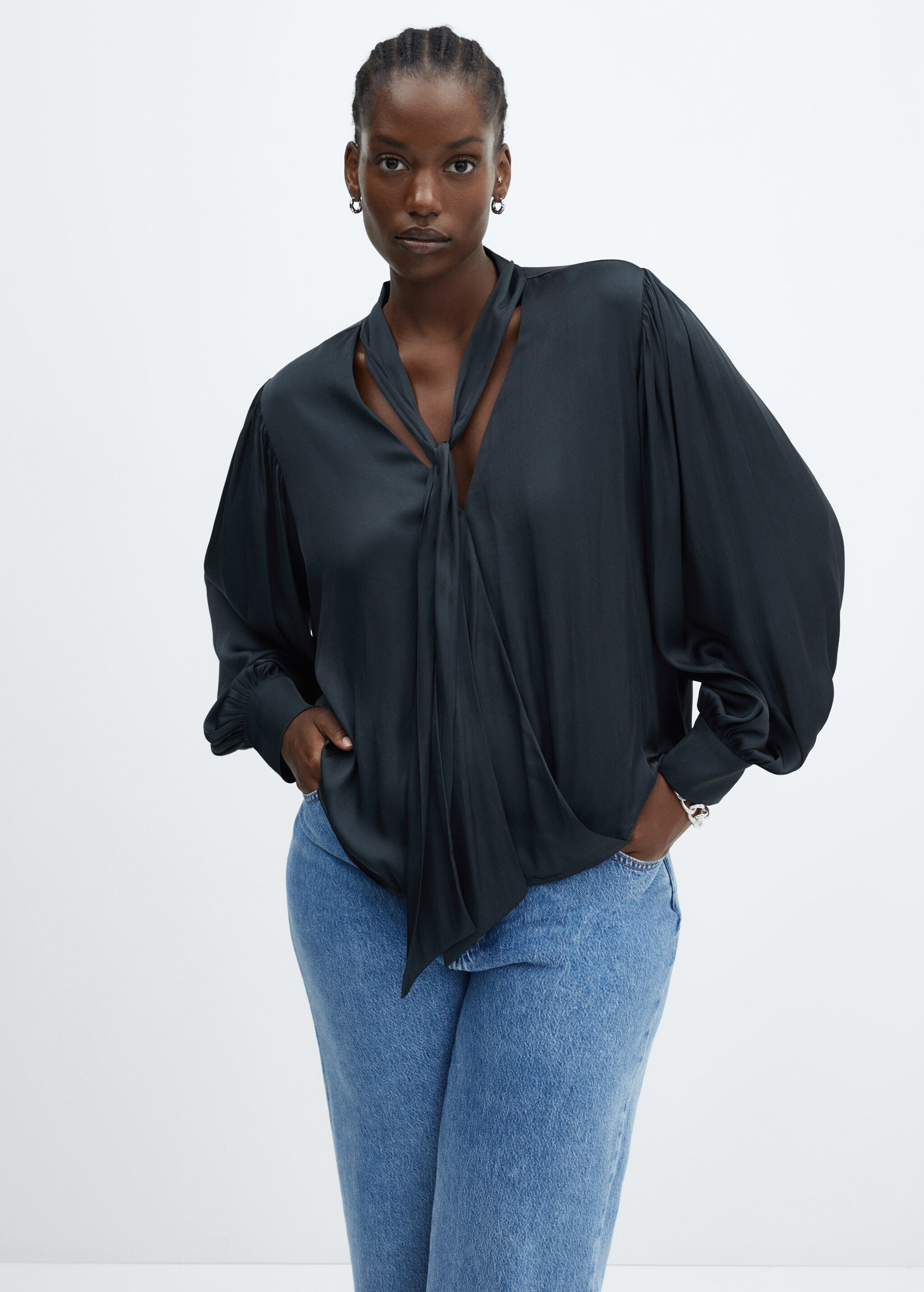 Bow satin blouse - Details of the article 5