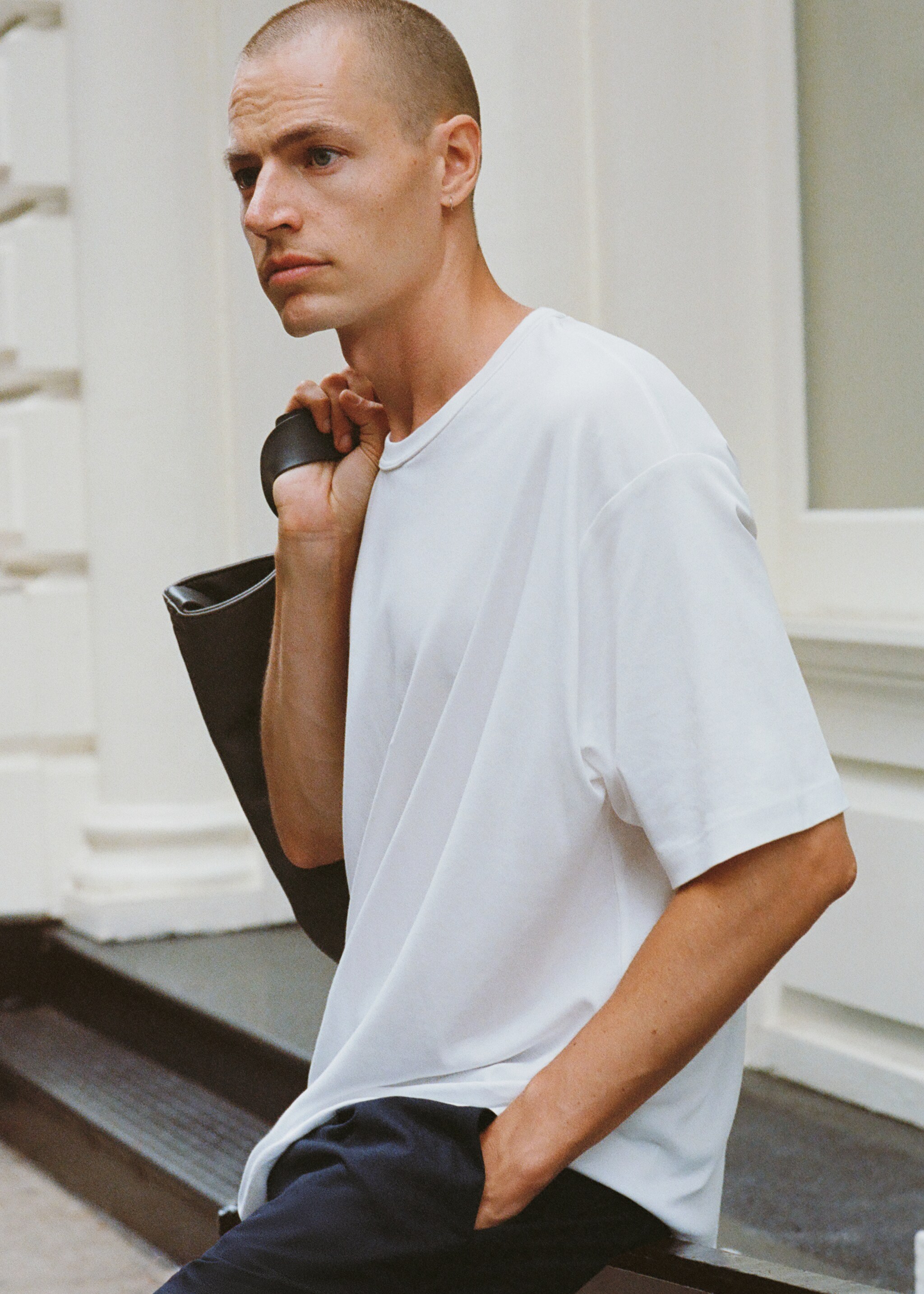 100% cotton relaxed-fit t-shirt - Details of the article 5