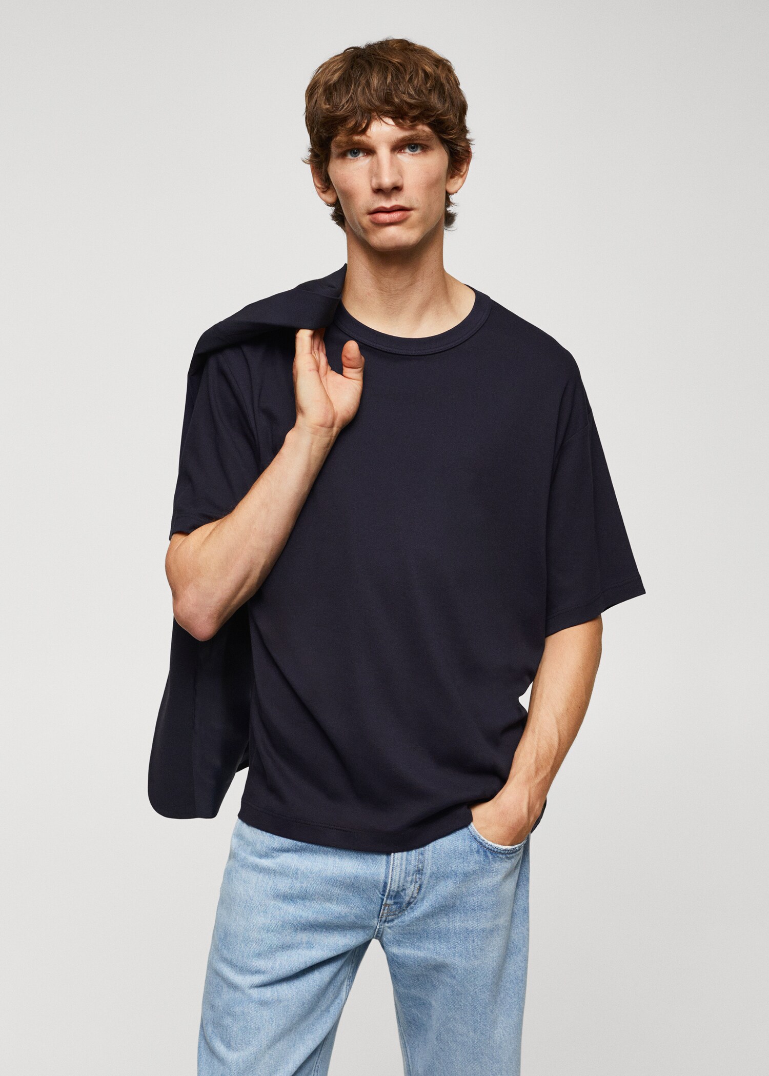 Camiseta 100% algodón relaxed fit - Plano medio