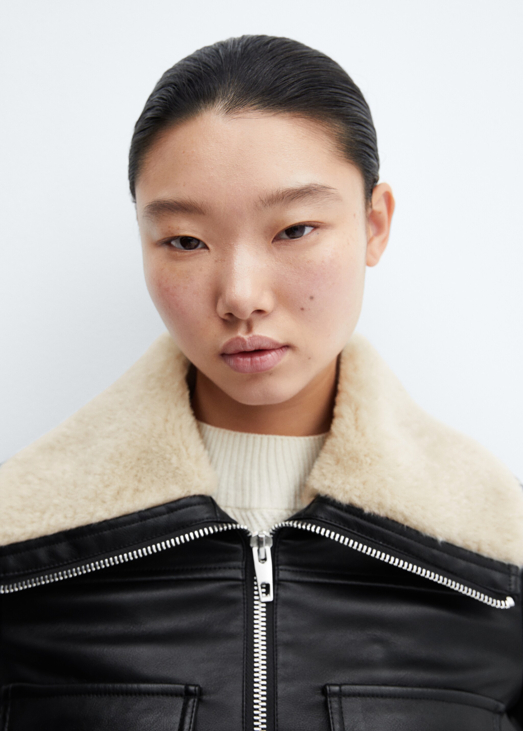 Shearling-lined bomber jacket - Details of the article 1