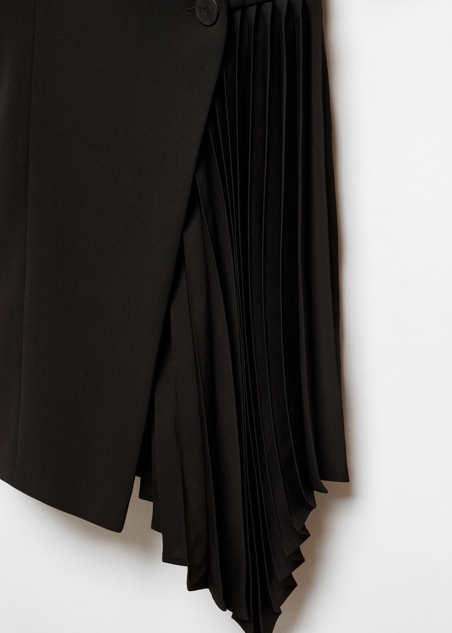 Jacket dress with pleated detail - Details of the article 8