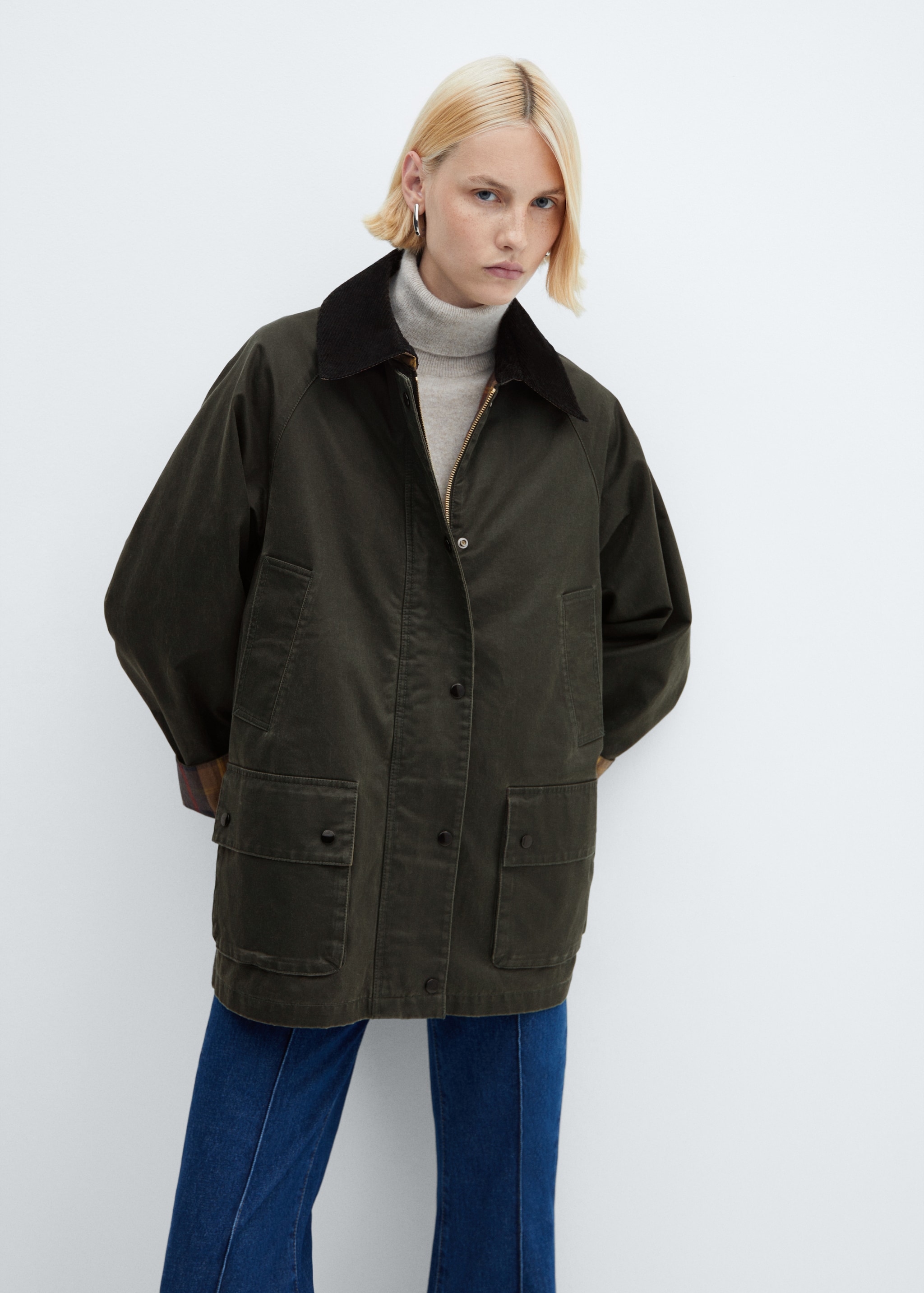 Waxed-effect short parka