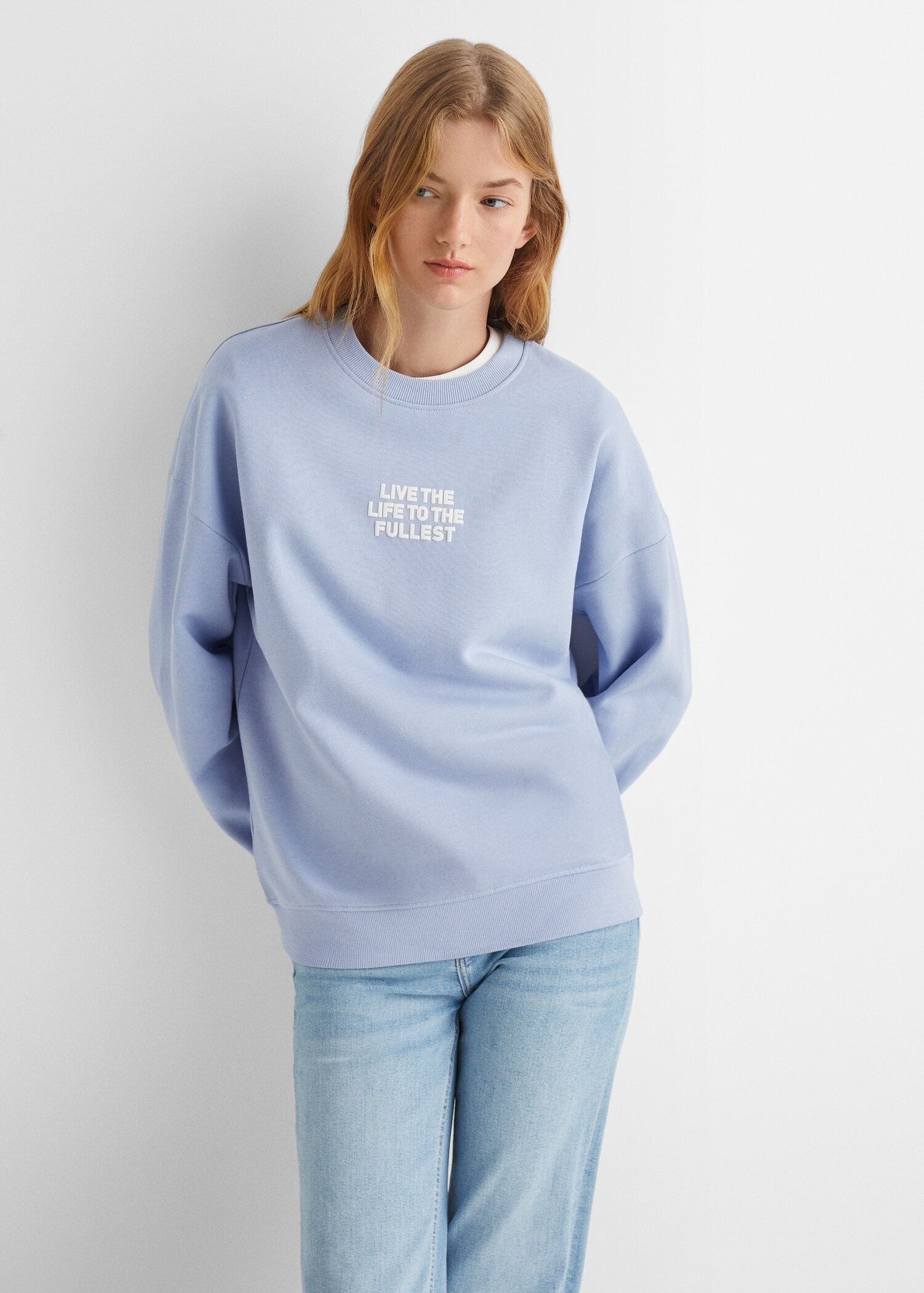 Sudadera mensaje estampado - Plano medio