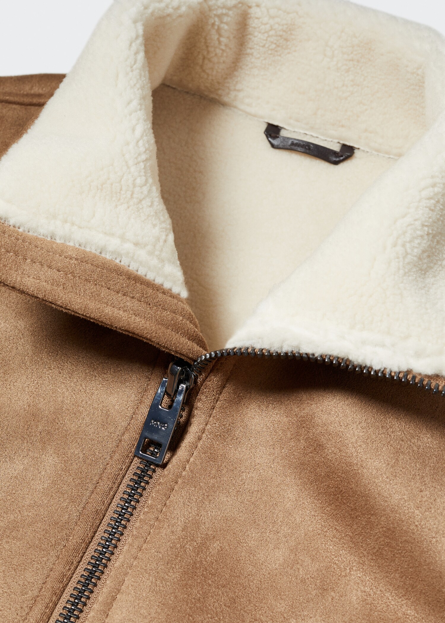 Shearling-lined leather-effect gilet - Details of the article 8