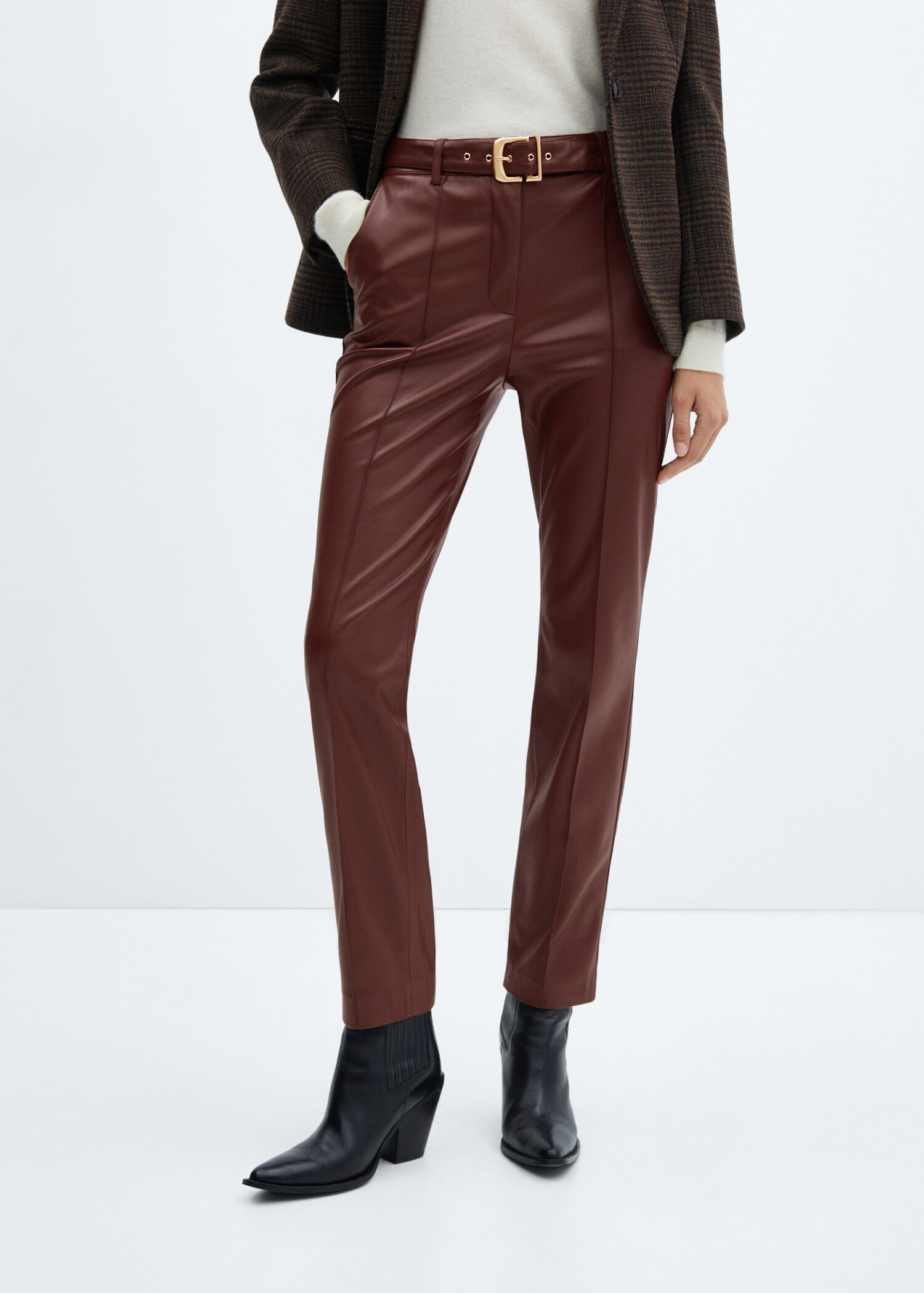 Leather-effect trousers with belt - Medium plane