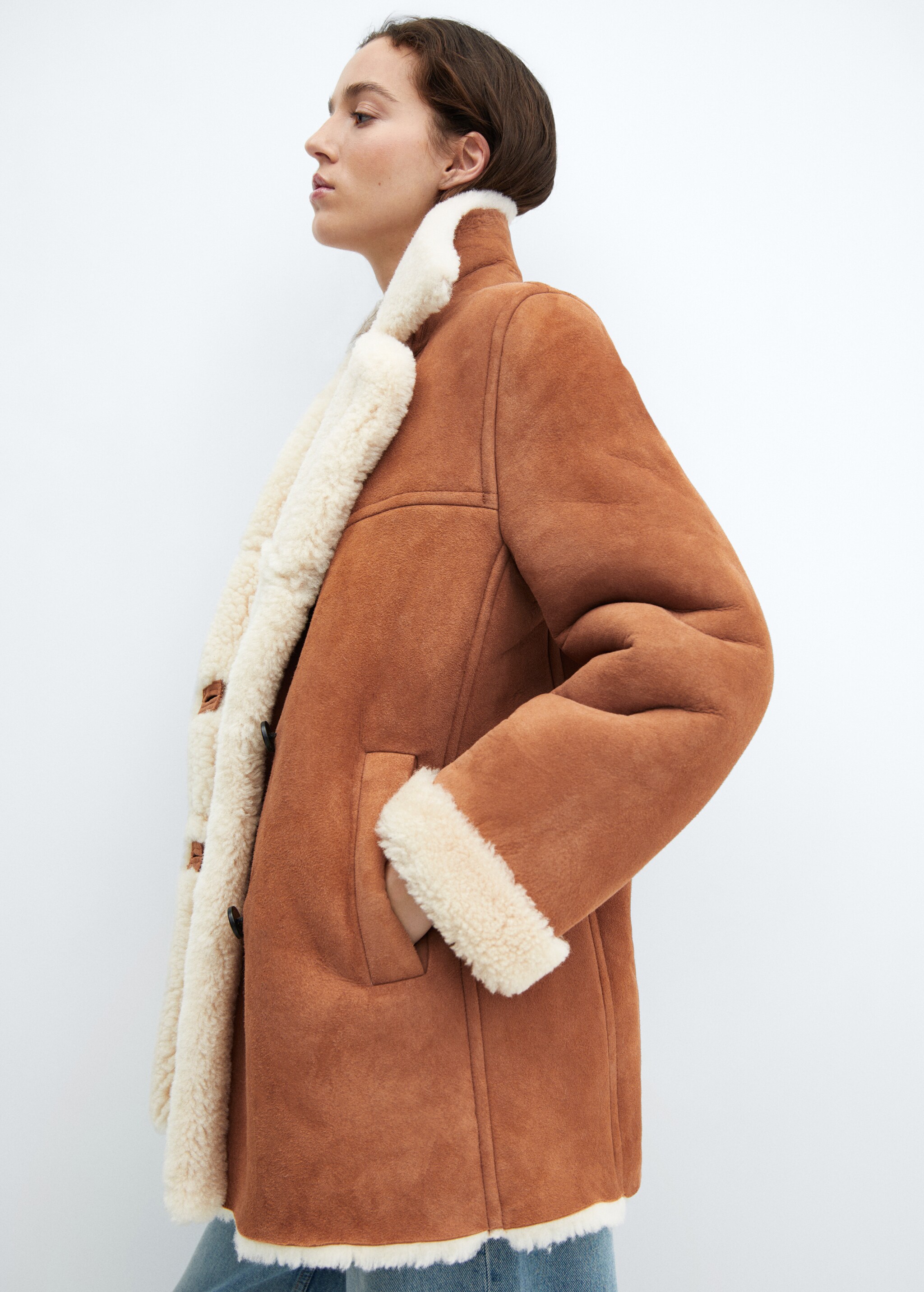 Shearling-lined coat - Details of the article 2