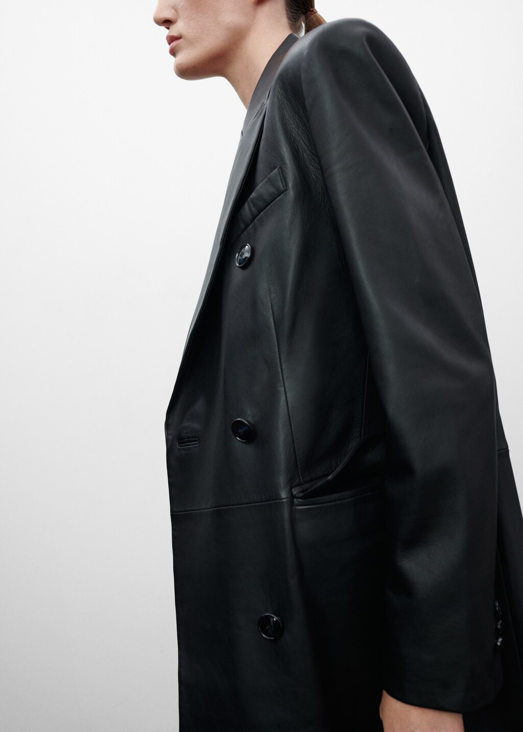 Double-breasted leather coat - Women | MANGO Kosovo Double-breasted leather coat - Women | MANGO Kosovo