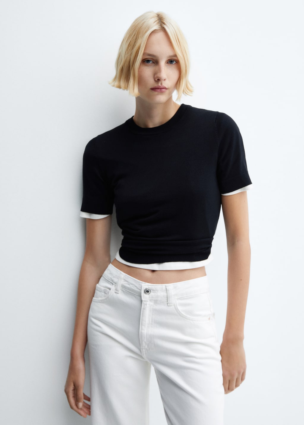 Wide leg mid-rise jeans - image 4