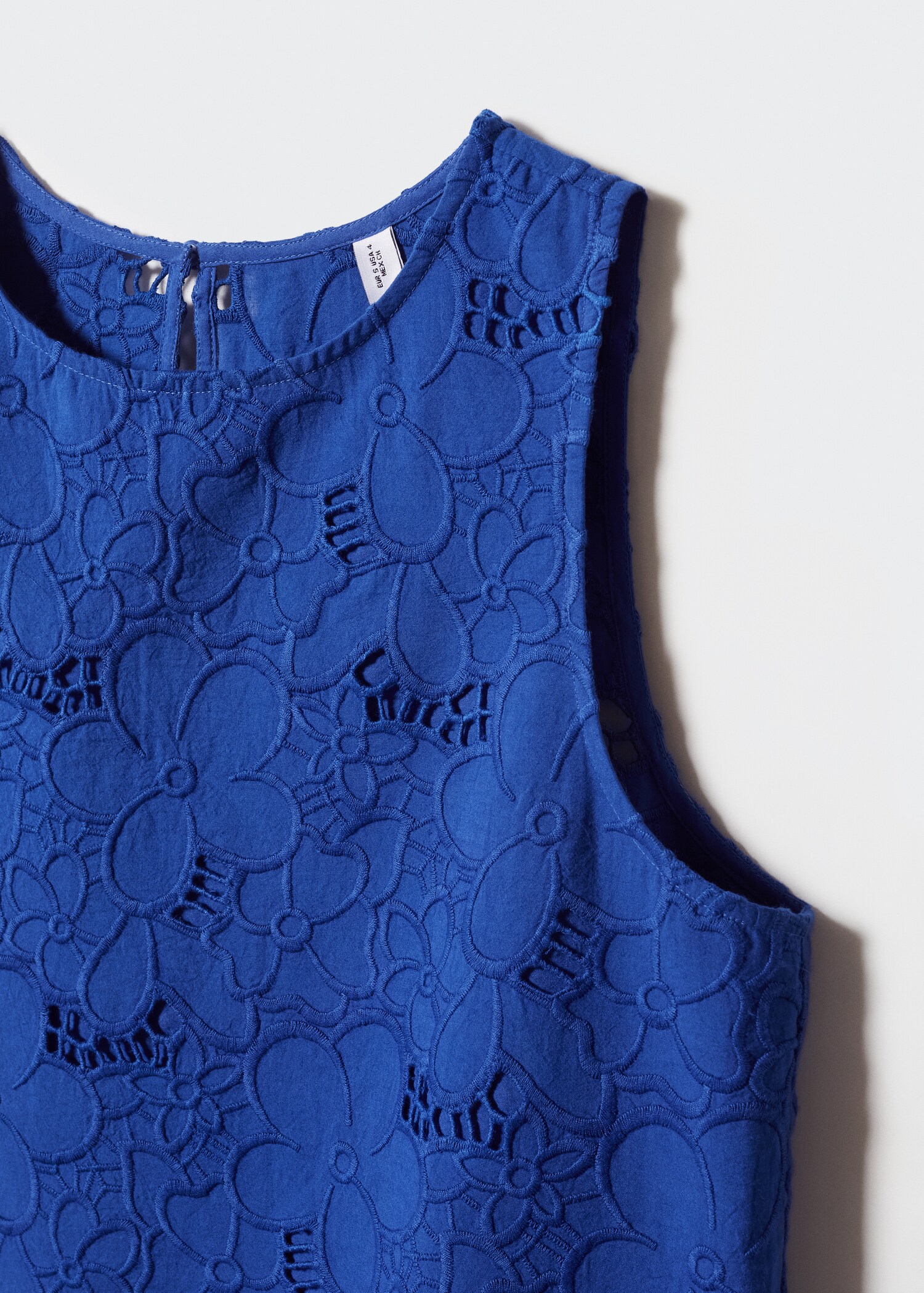 Embroidered openwork blouse - Details of the article 8