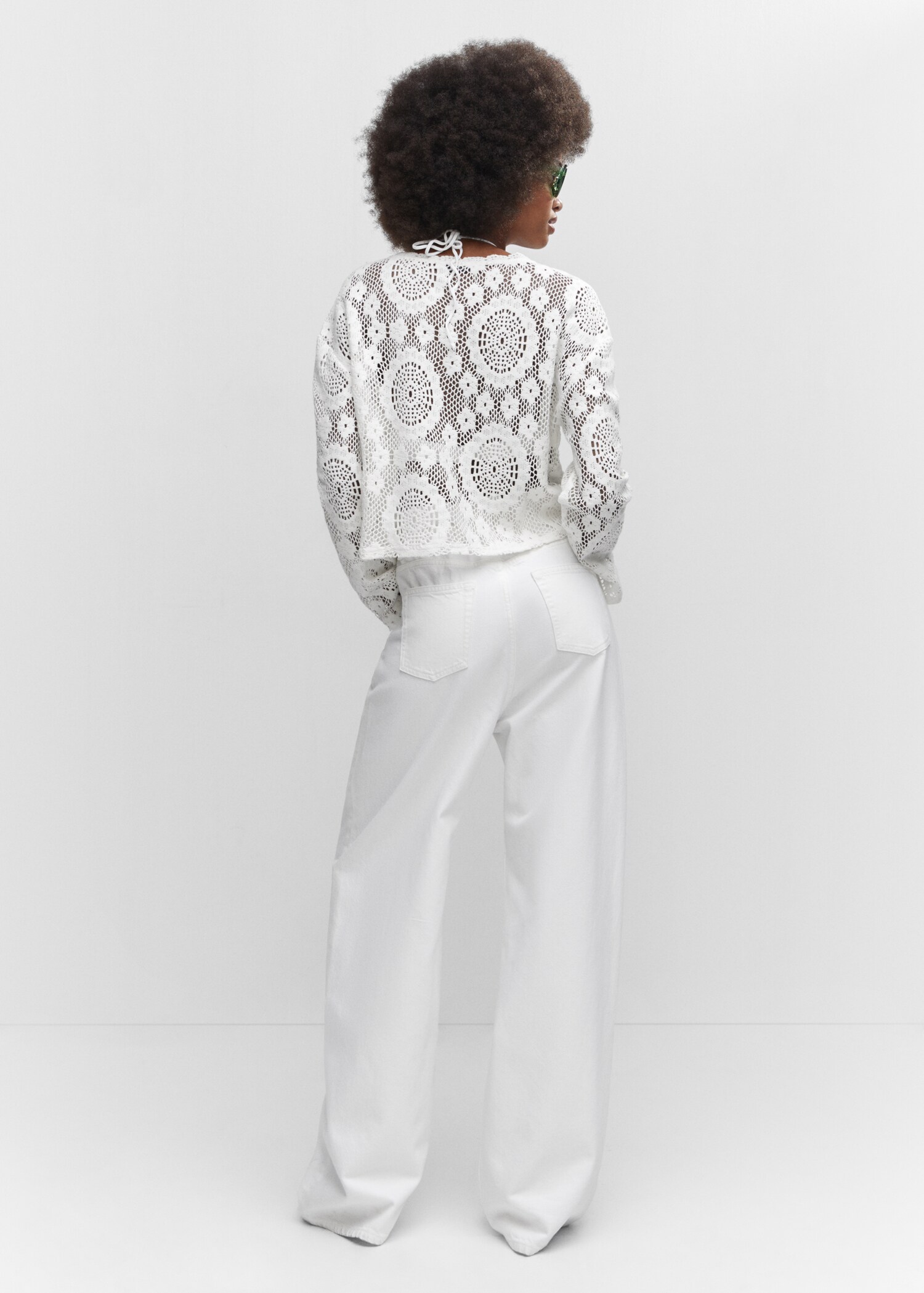 Embroidered openwork t-shirt - Reverse of the article