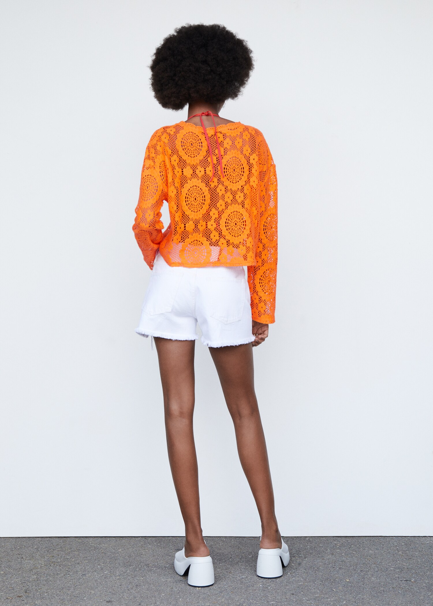 Embroidered openwork t-shirt - Reverse of the article