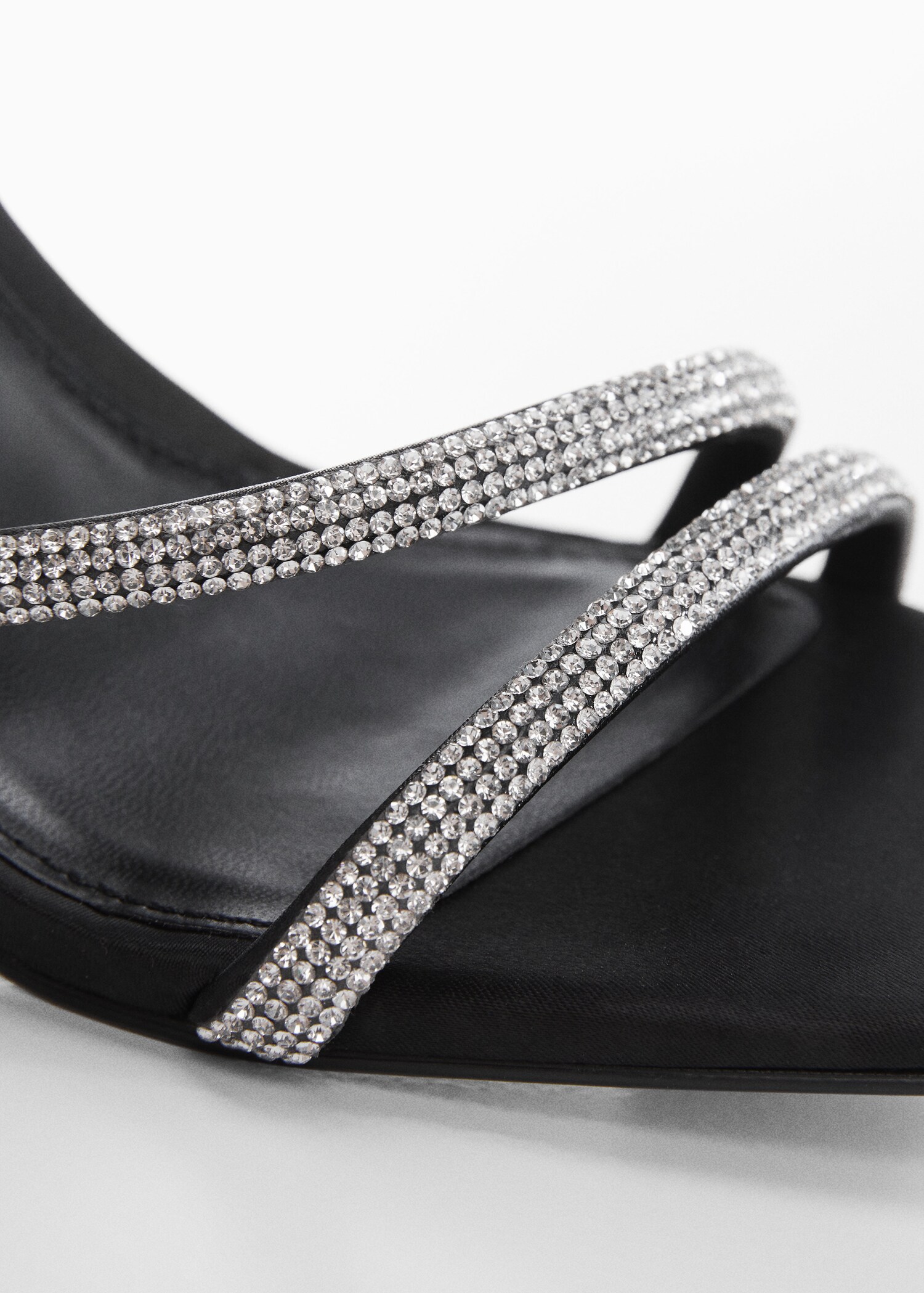 Heeled sandals with rhinestone straps - Details of the article 2