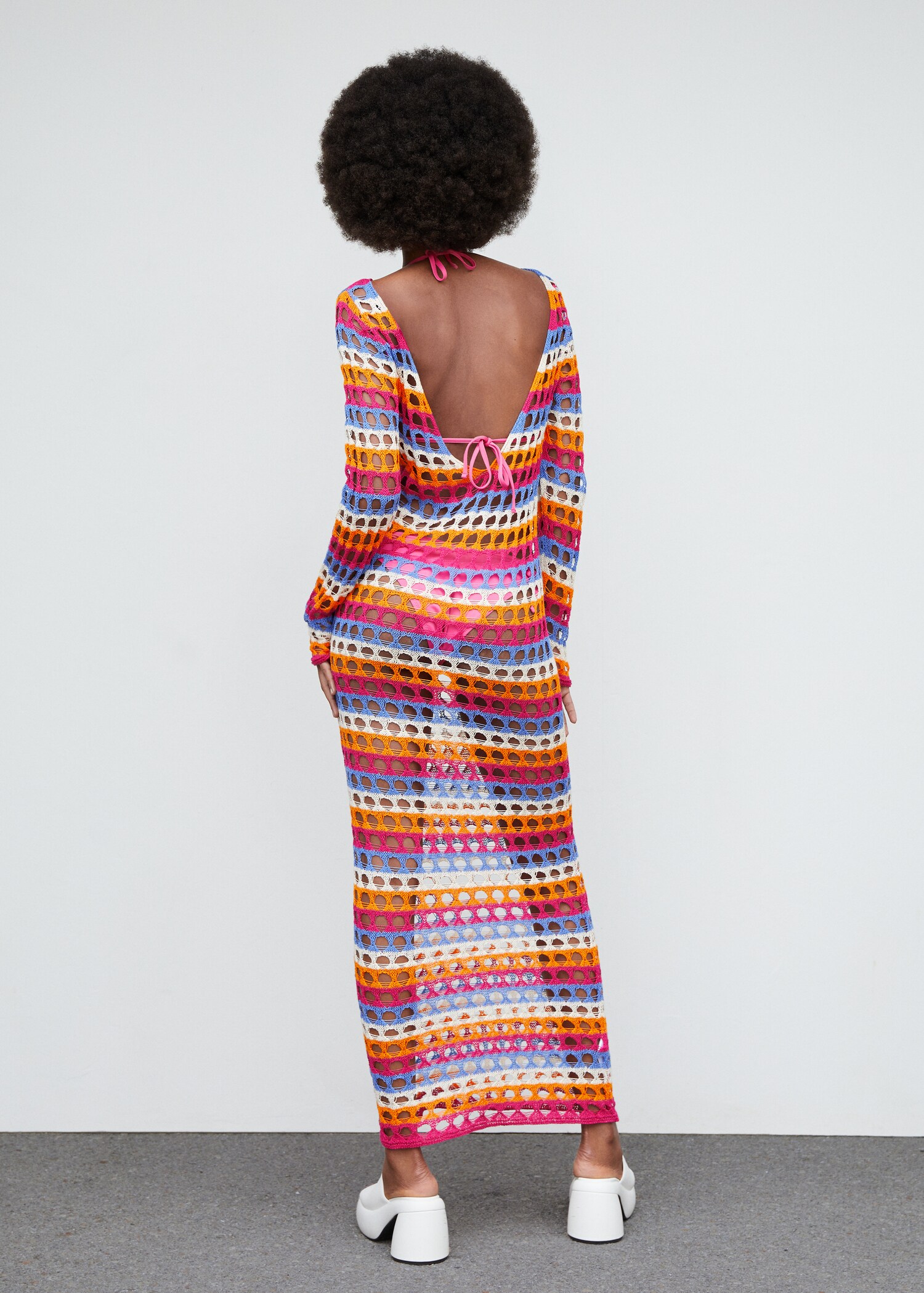 Vestido crochet multicolor - Reverso del artículo