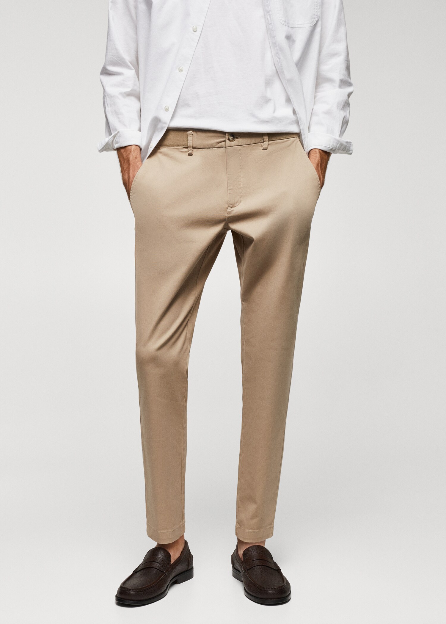 Celana panjang katun crop tapered - Tampilan Sedang
