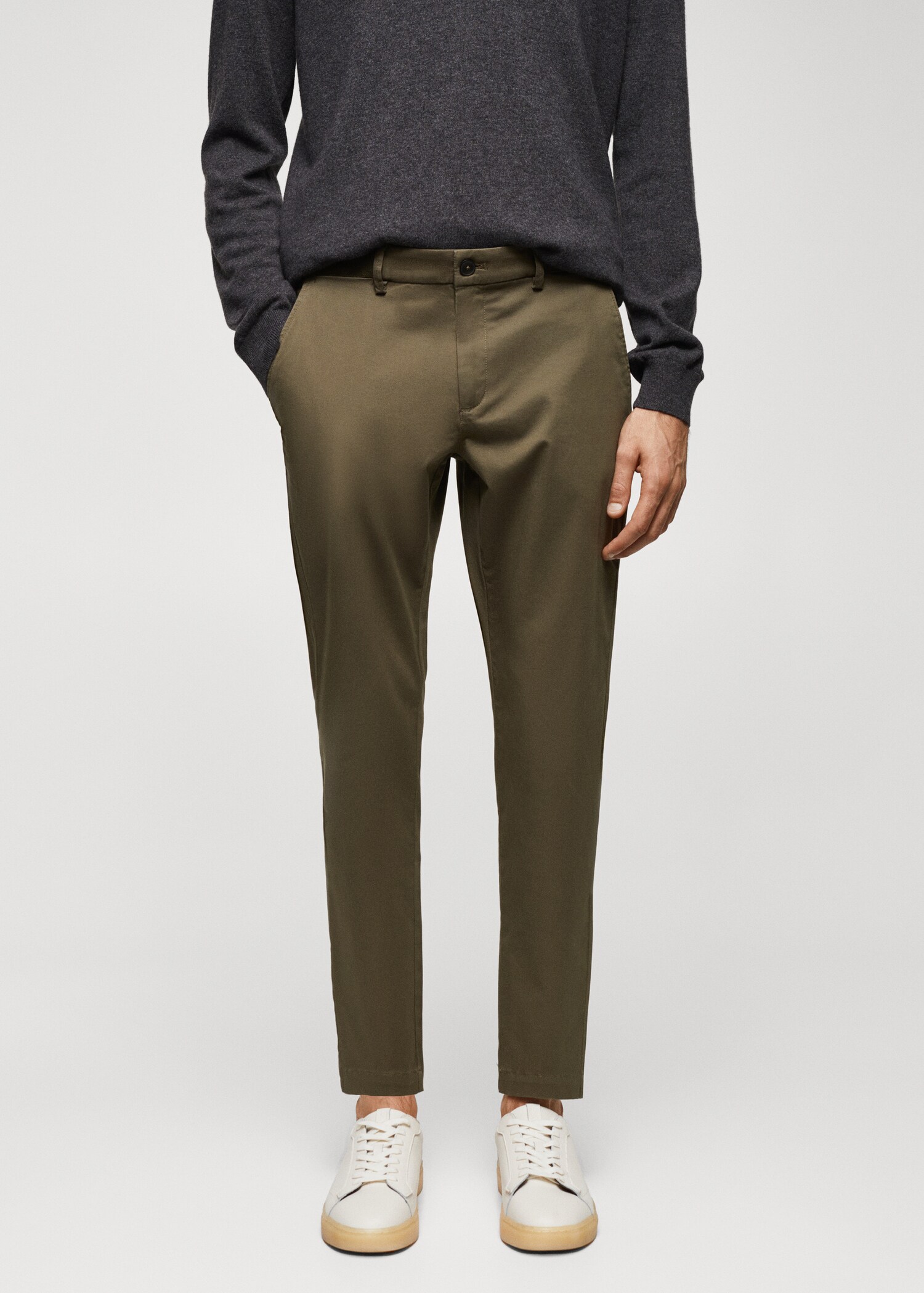 Celana panjang katun crop tapered - Tampilan Sedang