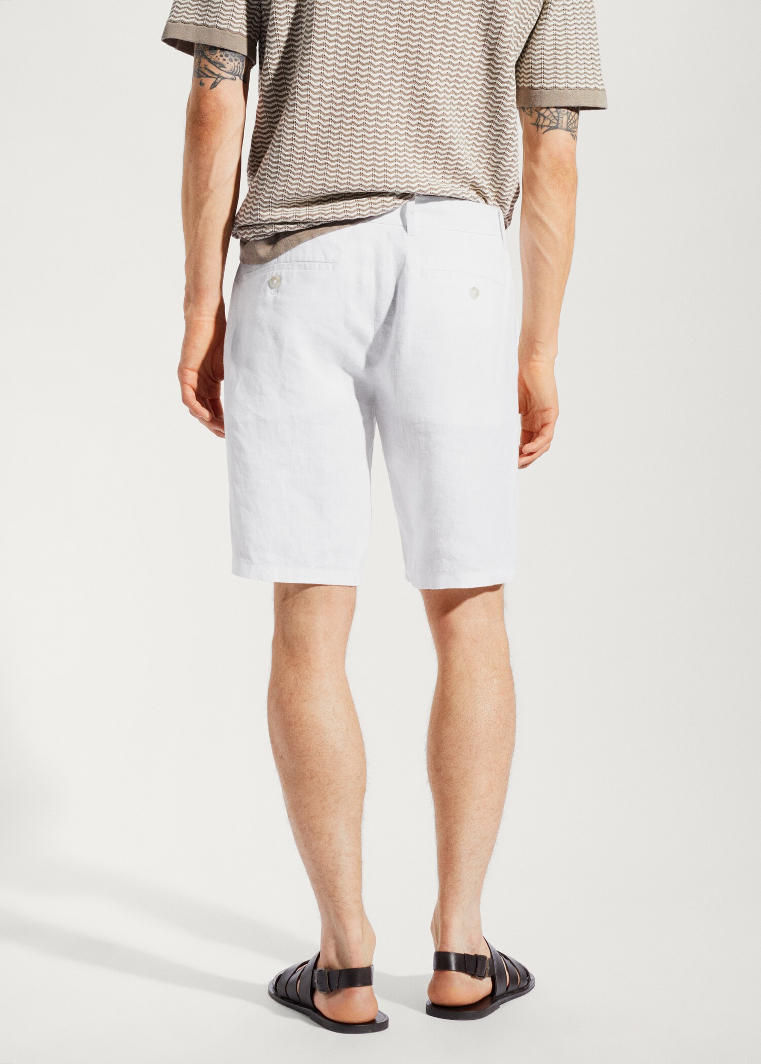 100% linen shorts - Reverse of the article