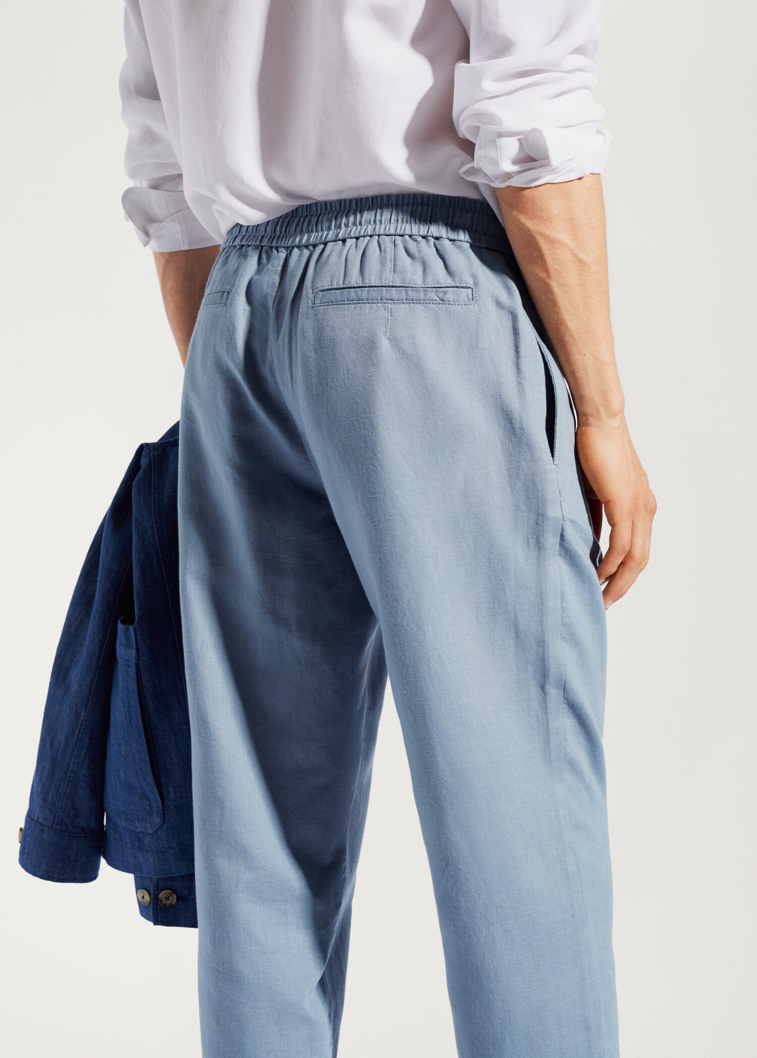 Slim-fit trousers with drawstring  - Details of the article 2