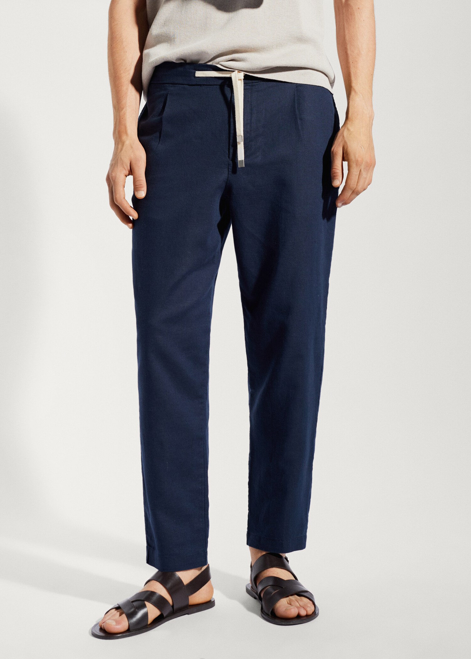 Slim-fit trousers with drawstring  - Medium plane