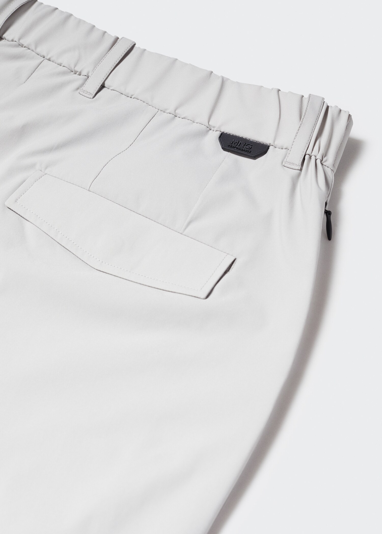 Water-repellent technical trousers - Details of the article 8