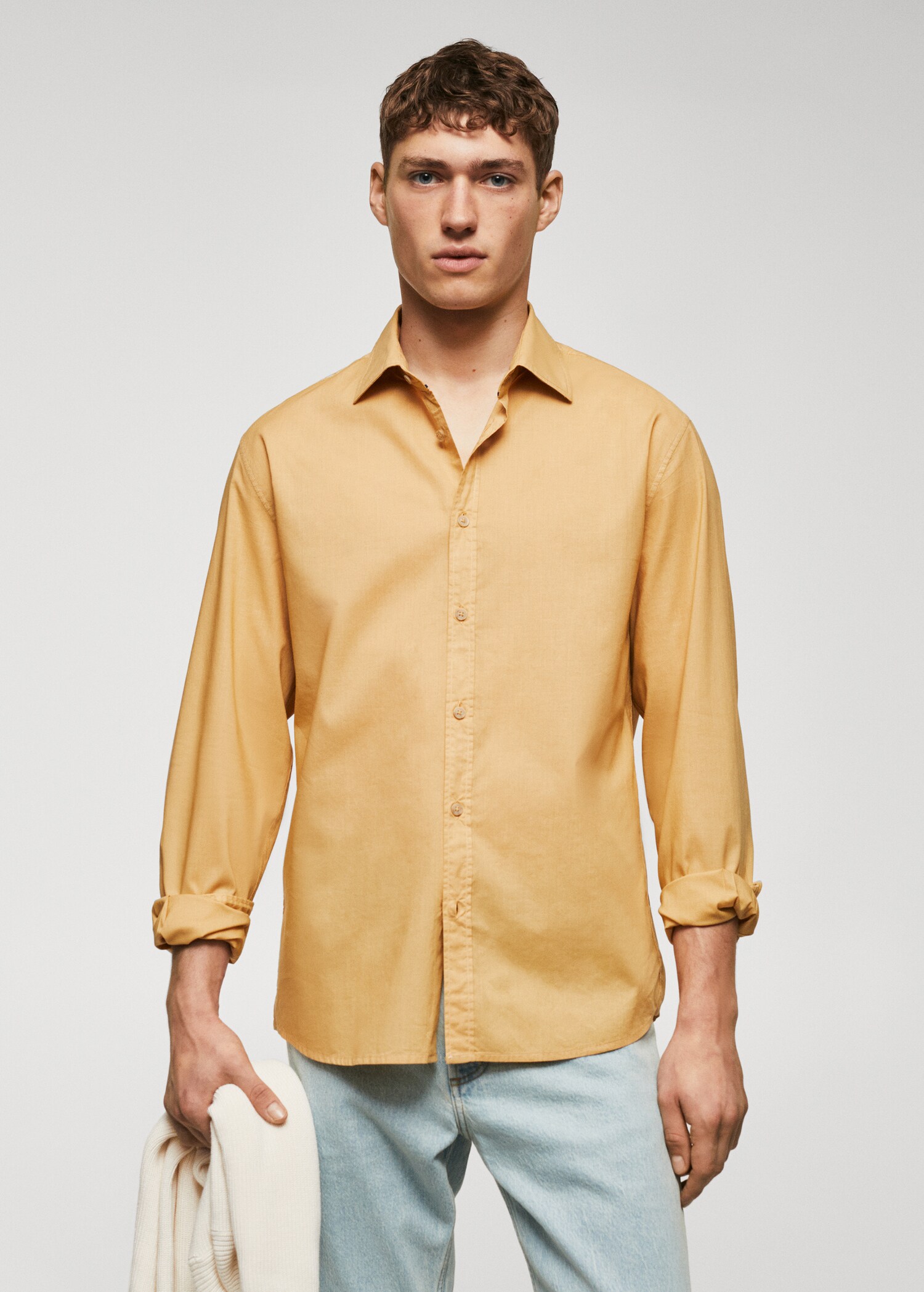 Chemise regular-fit voile de coton - Plan moyen