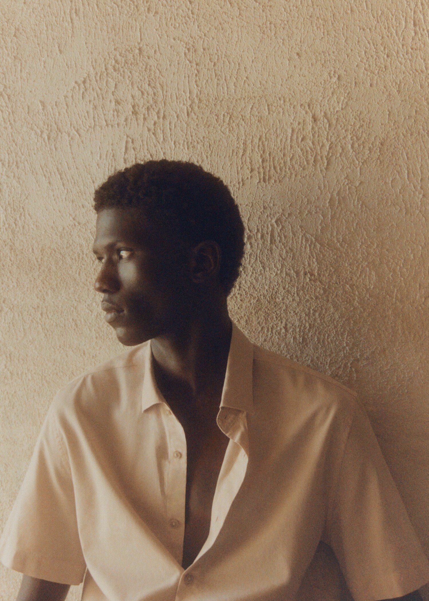Lightweight cotton shirt  - Details of the article 5