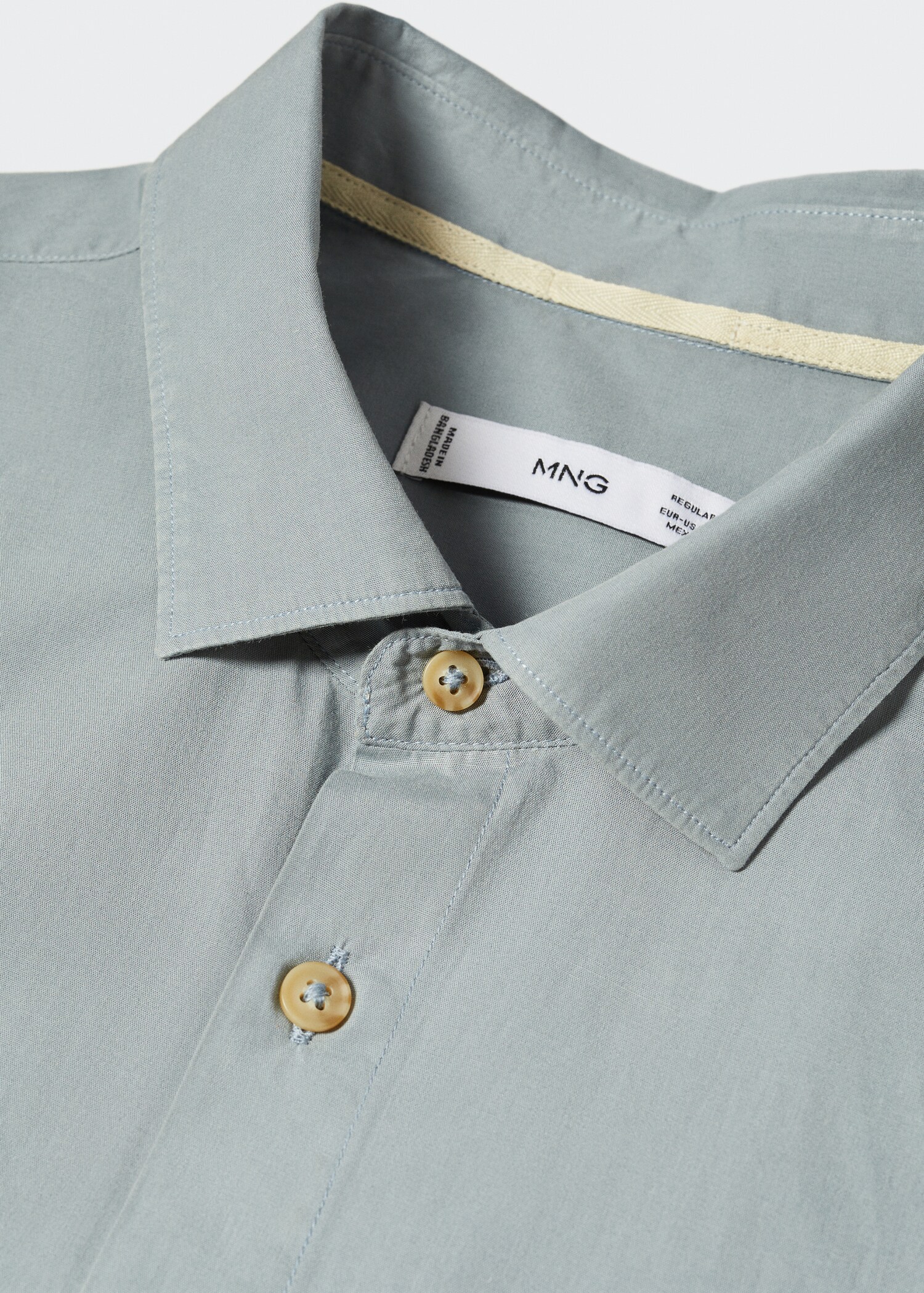Lightweight cotton shirt  - Details of the article 8