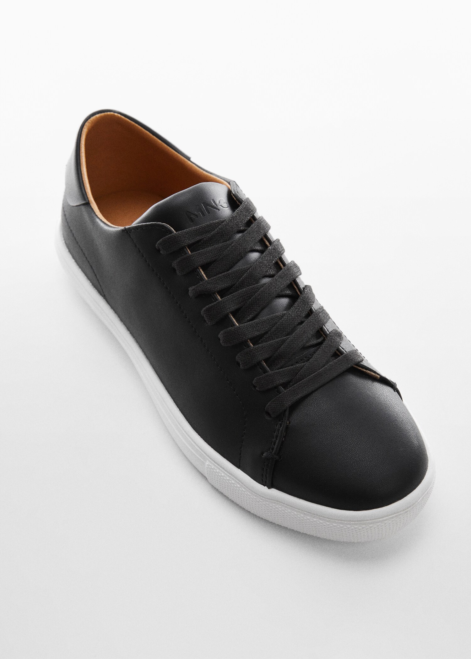 Deportiva piel monocolor - Detalle del artículo 2