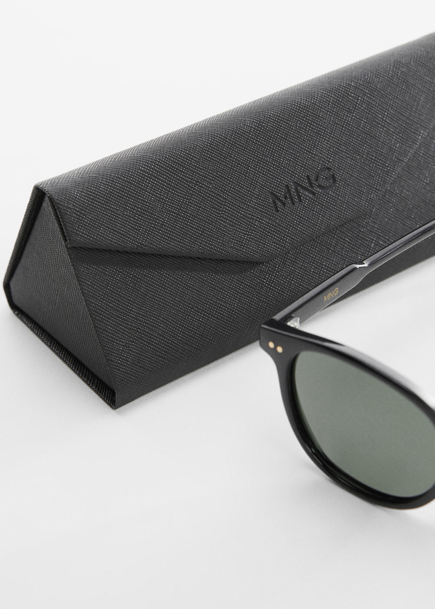 Lunettes soleil polarisées MANGO Côte d'Ivoire - Main Image