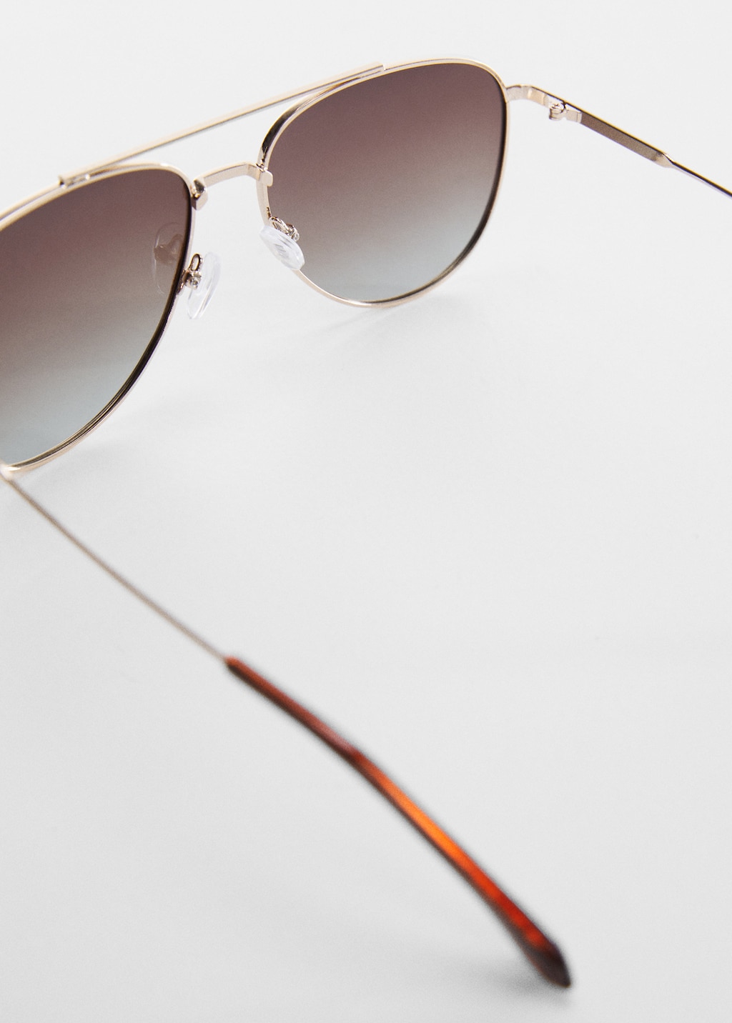 Polarised sunglasses MANGO