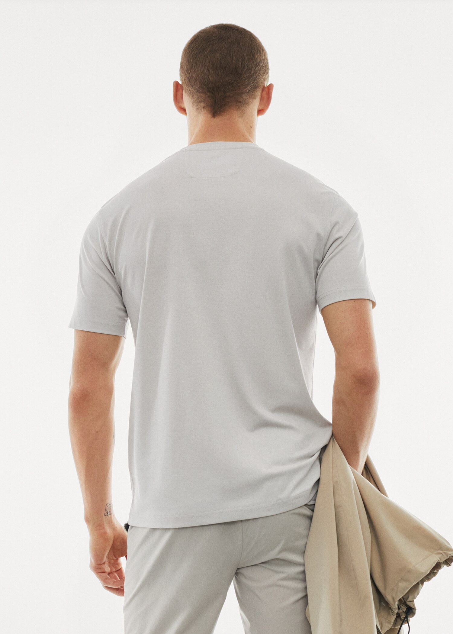 Camiseta técnica secado rápido - Reverso del artículo