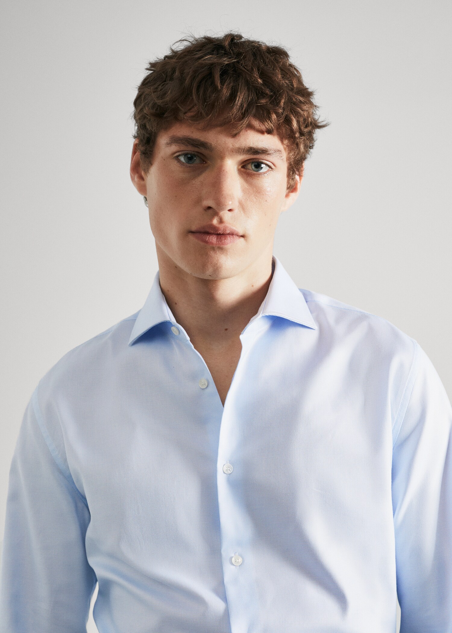 Chemise costume slim fit structurée - Détail de l'article 1