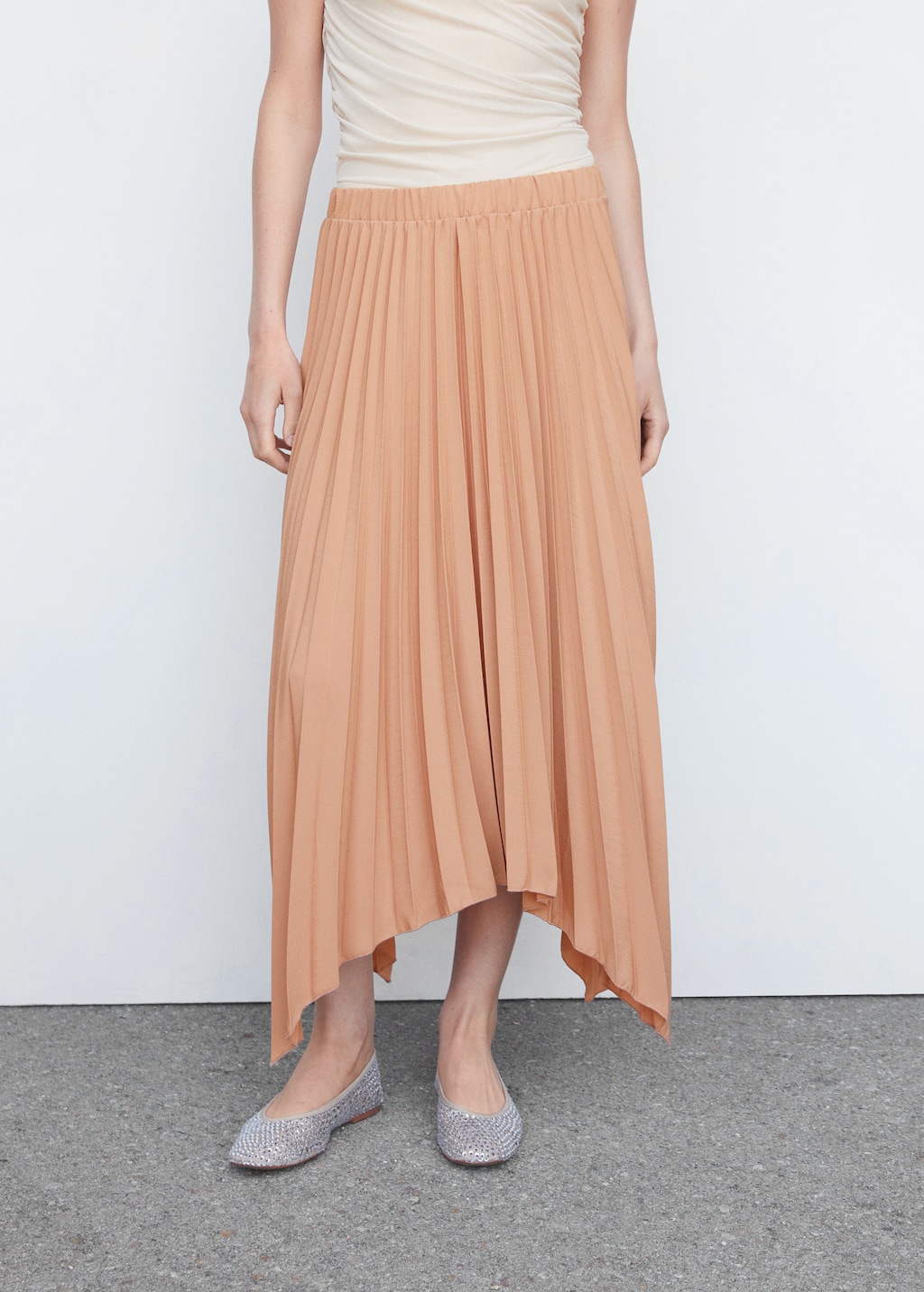 Jupe plissee asymetrique Femme MANGO Burkina Faso