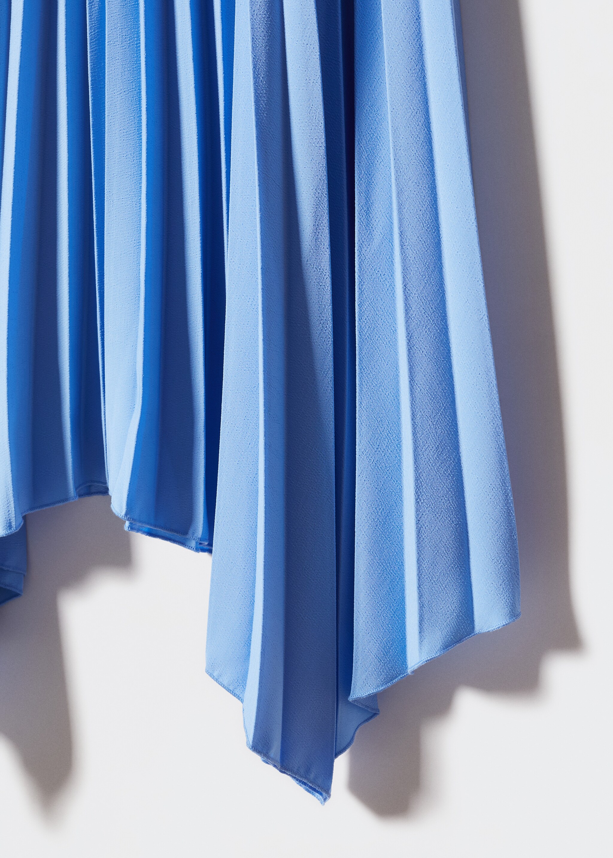 Pleated asymmetric skirt  - Details of the article 8