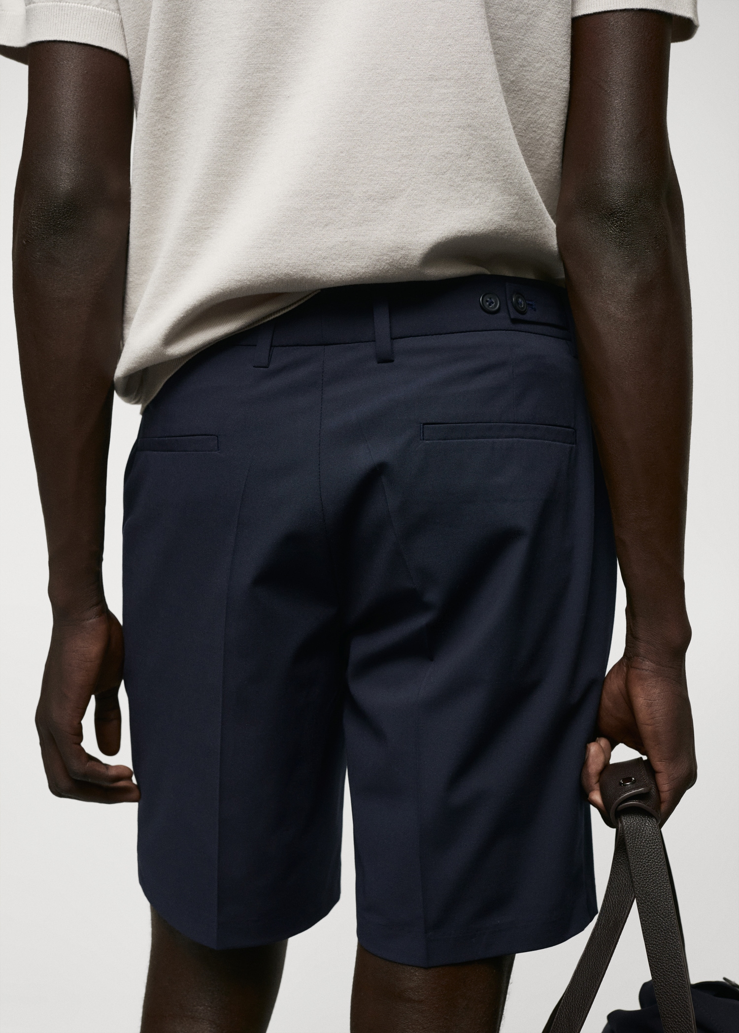 Bermuda slim fit cintura ajustable - Detalle del artículo 6