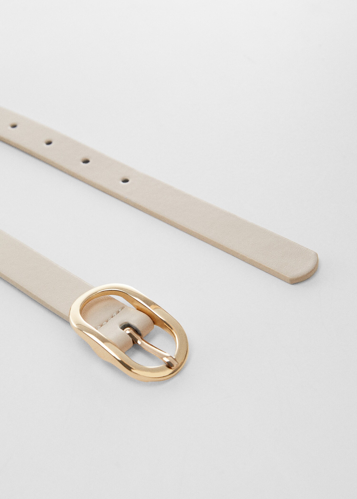 Oval buckle belt - Details of the article 1