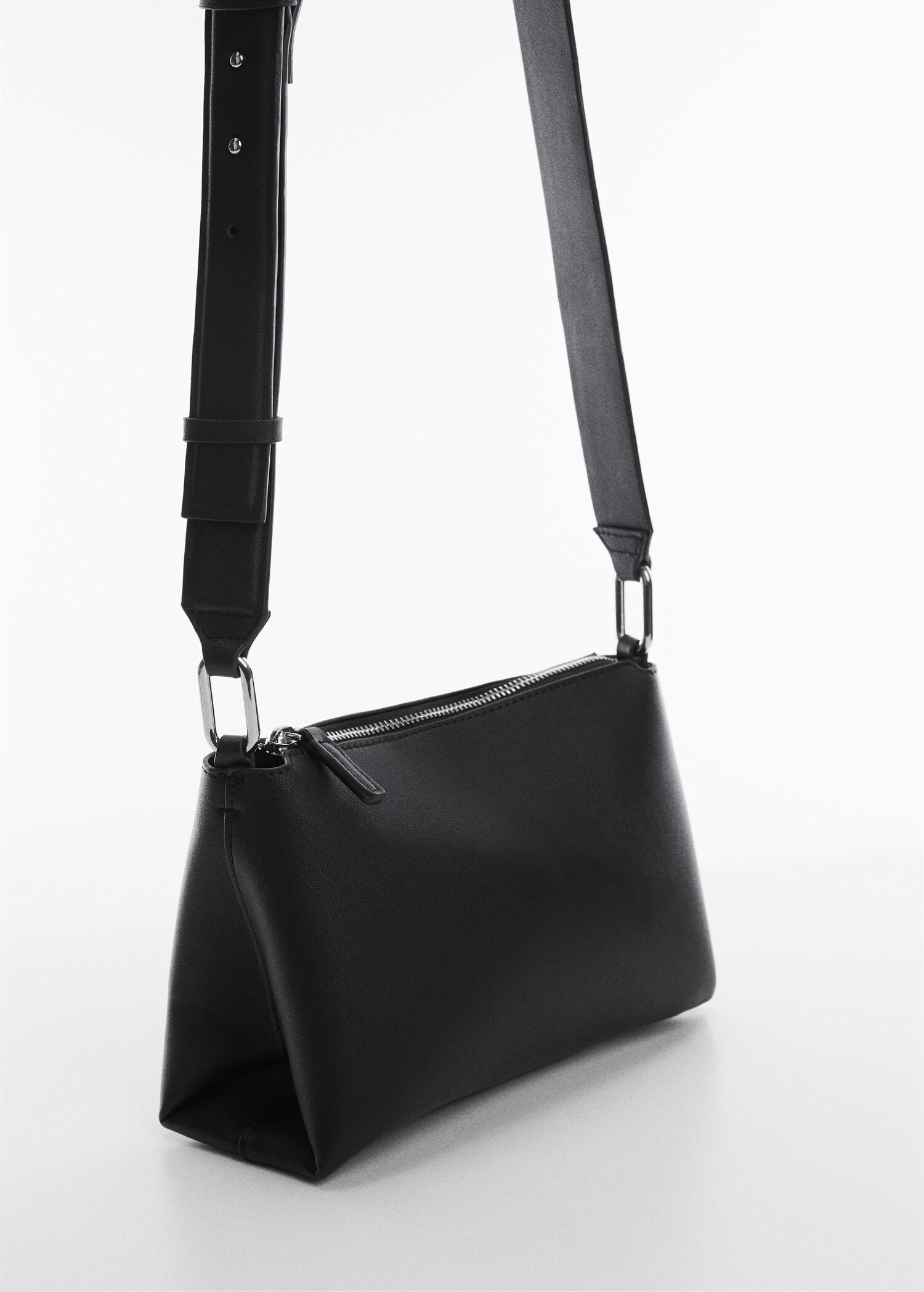 Bolso bandolera efecto piel - Plano medio