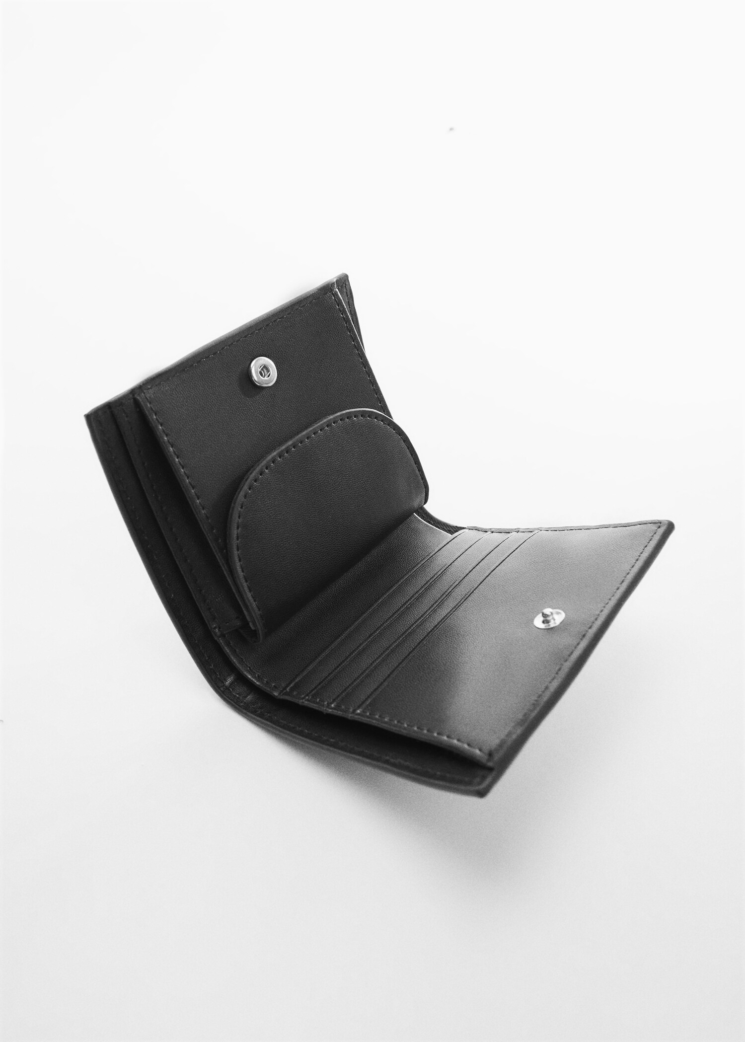 Embossed wallet with logo - Medium plane