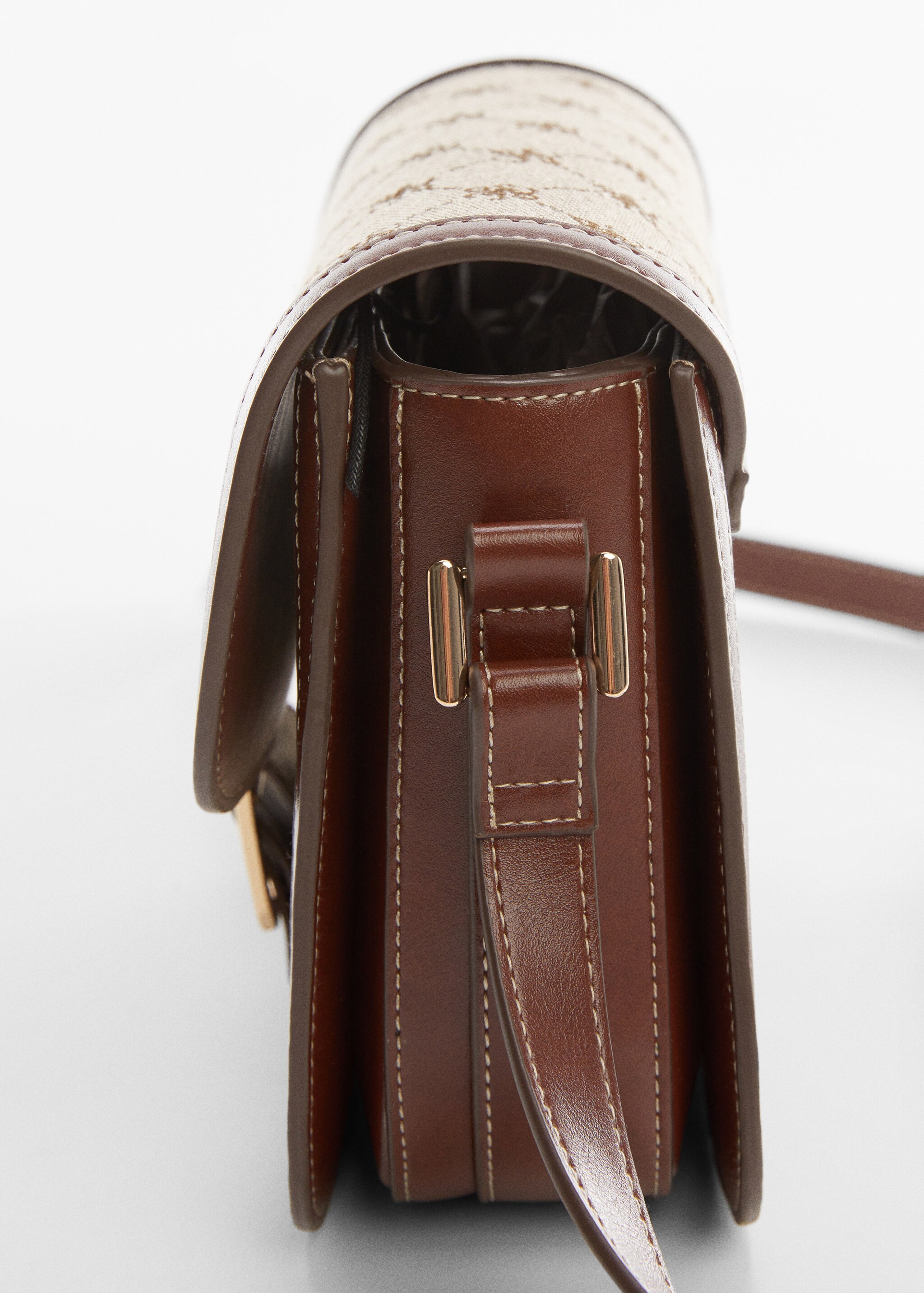 Jacquard bag with buckle - Details of the article 1